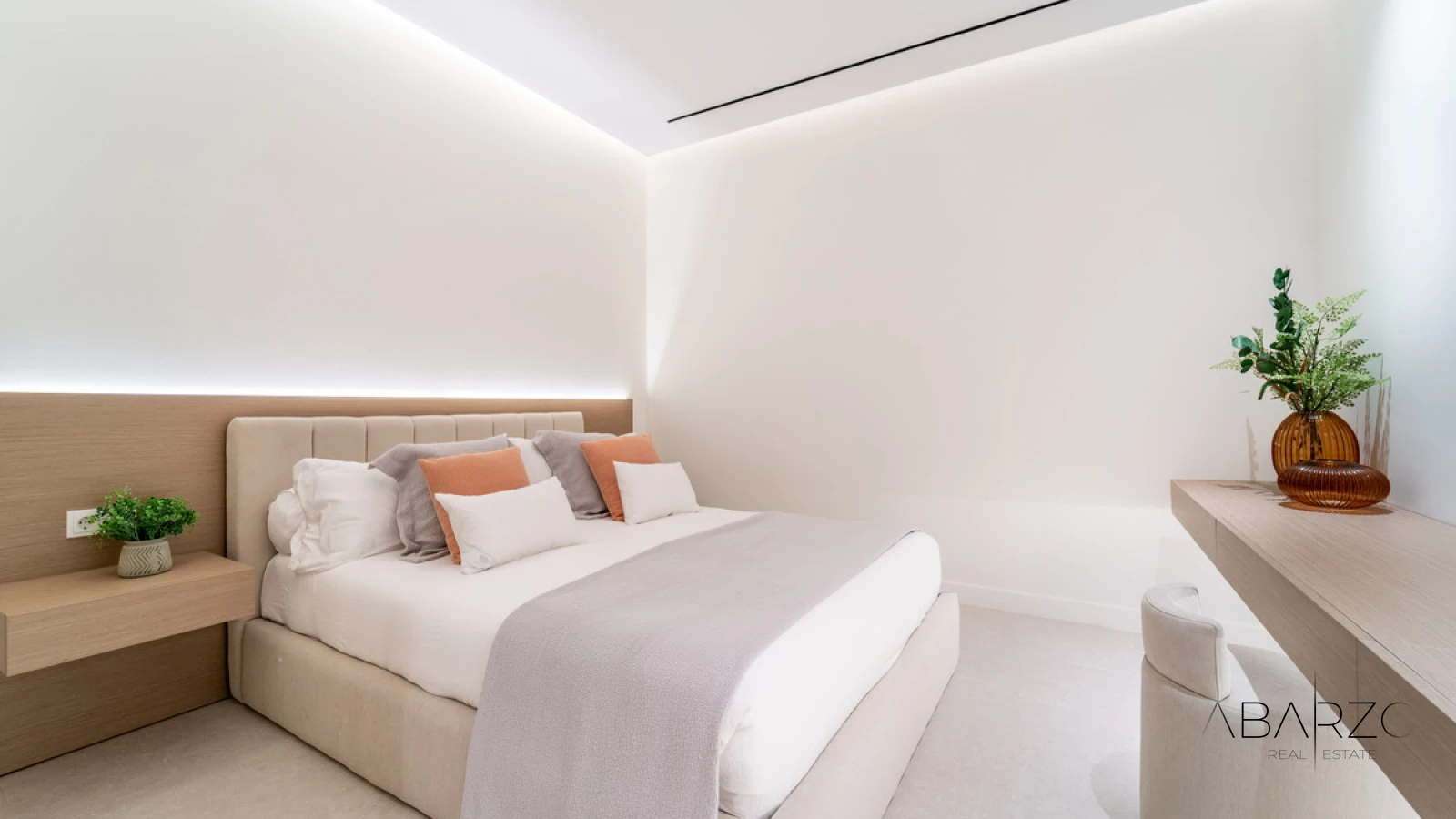 Exceptional New Villa in Los Monteros with Pool, Sea Views, and Elevator — interior, Marbella East, Marbella (6 of 27)