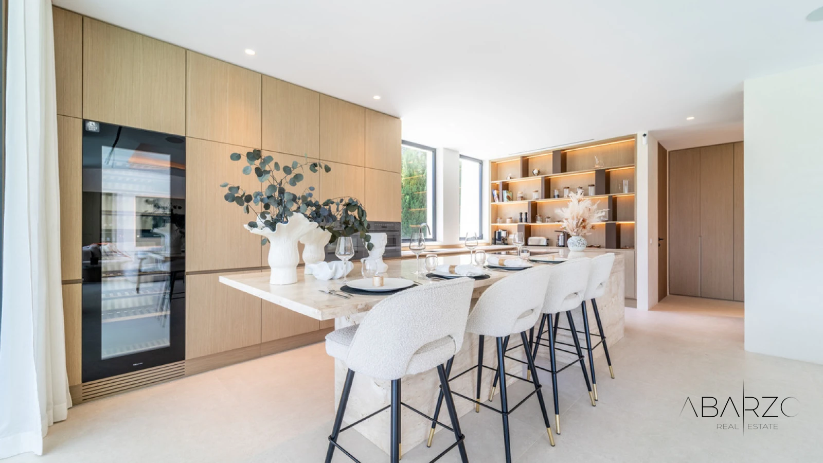 Exceptional New Villa in Los Monteros with Pool, Sea Views, and Elevator — interior, Marbella East, Marbella (11 of 27)
