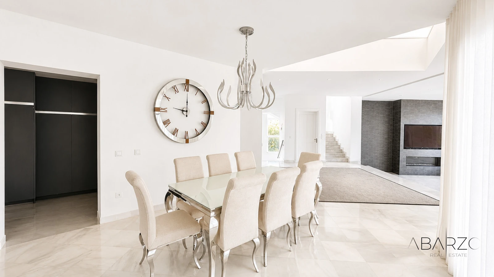 Exclusive villa in El Herrojo, La Quinta with sea and mountain views — interior, La Quinta, Benahavís (2 of 29)