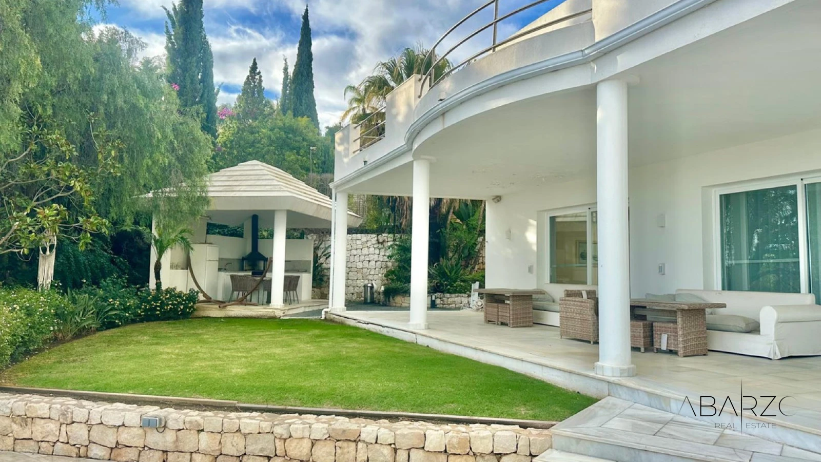 Exclusive villa in El Herrojo, La Quinta with sea and mountain views — interior, La Quinta, Benahavís (22 of 29)