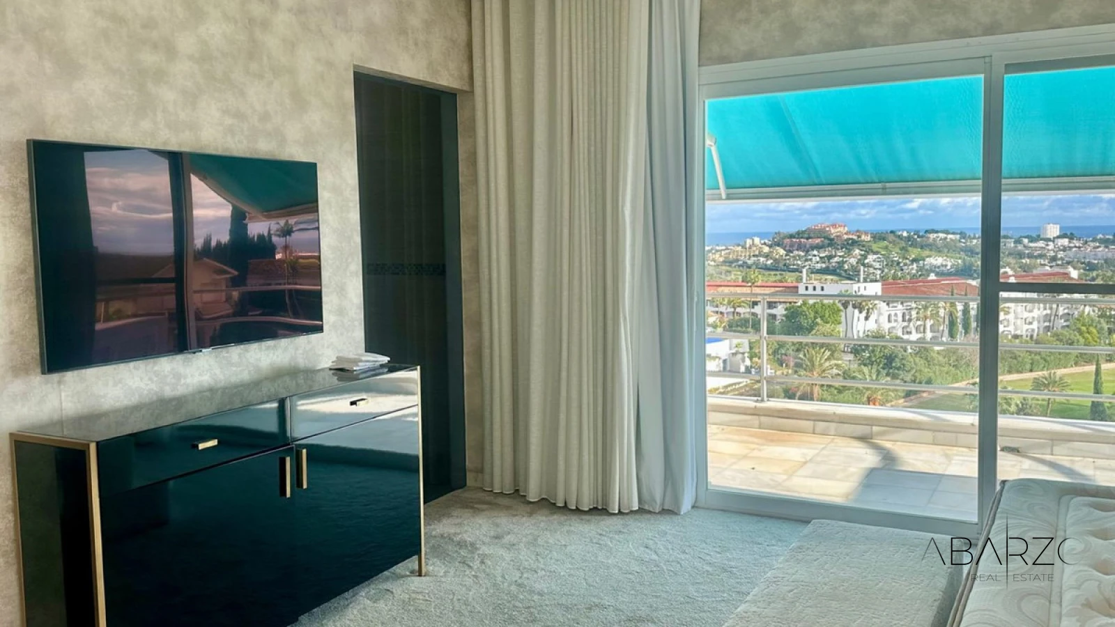 Exclusive villa in El Herrojo, La Quinta with sea and mountain views — interior, La Quinta, Benahavís (11 of 29)