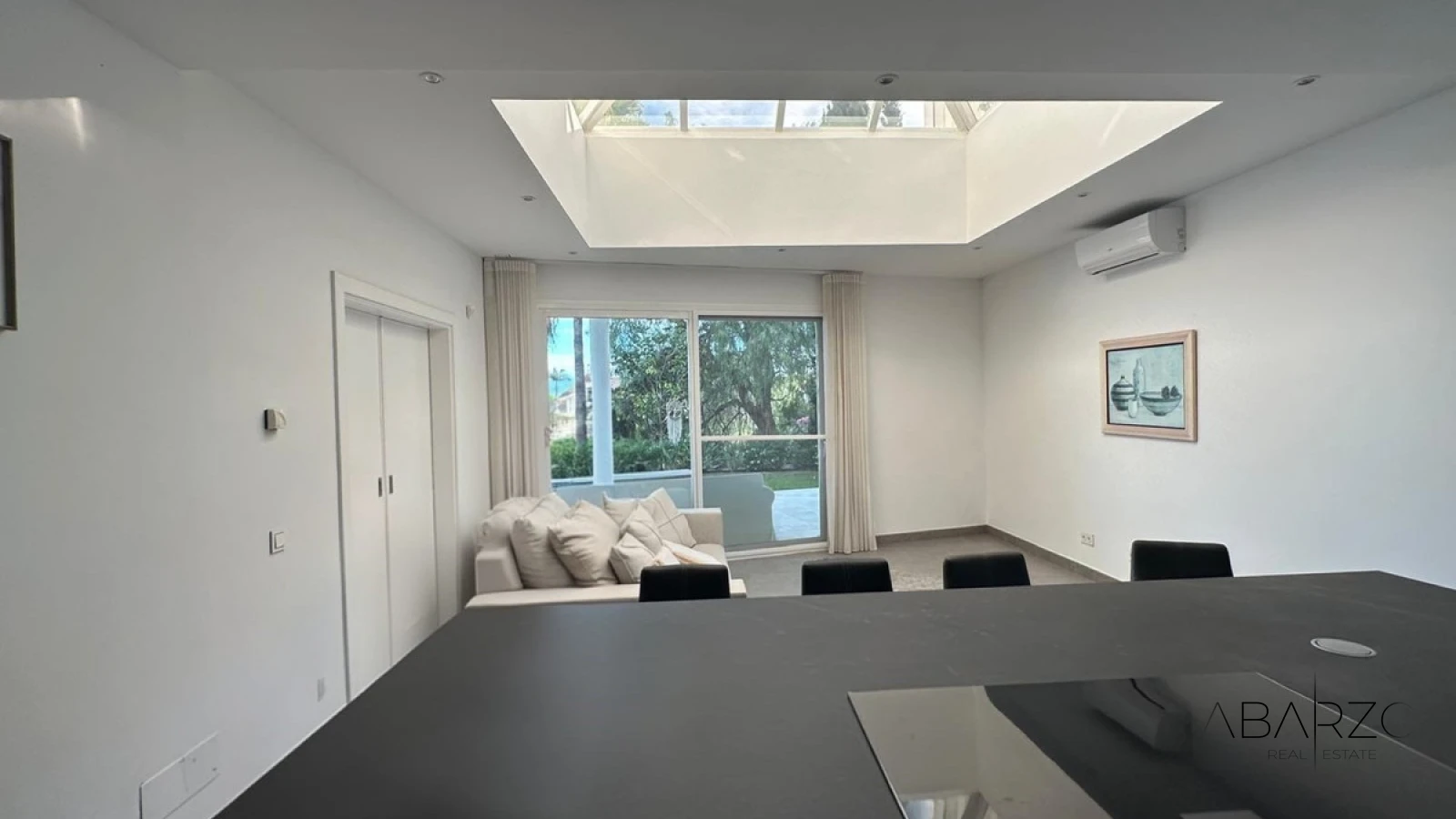 Exclusive villa in El Herrojo, La Quinta with sea and mountain views — interior, La Quinta, Benahavís (6 of 29)
