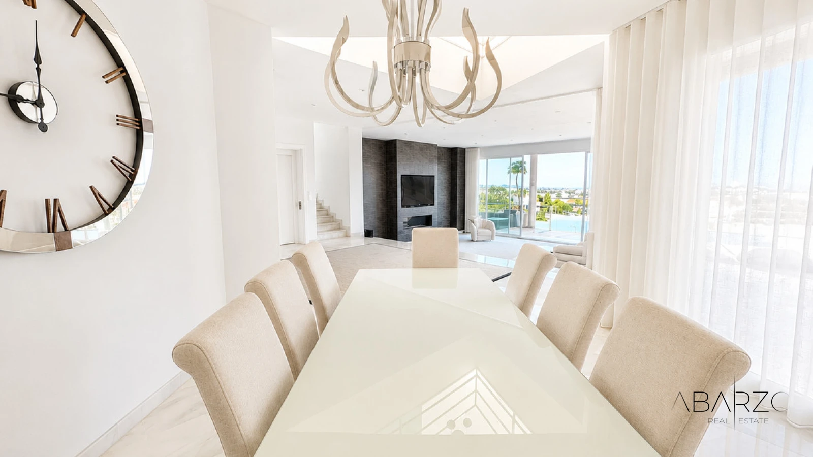 Exclusive villa in El Herrojo, La Quinta with sea and mountain views — interior, La Quinta, Benahavís (7 of 29)