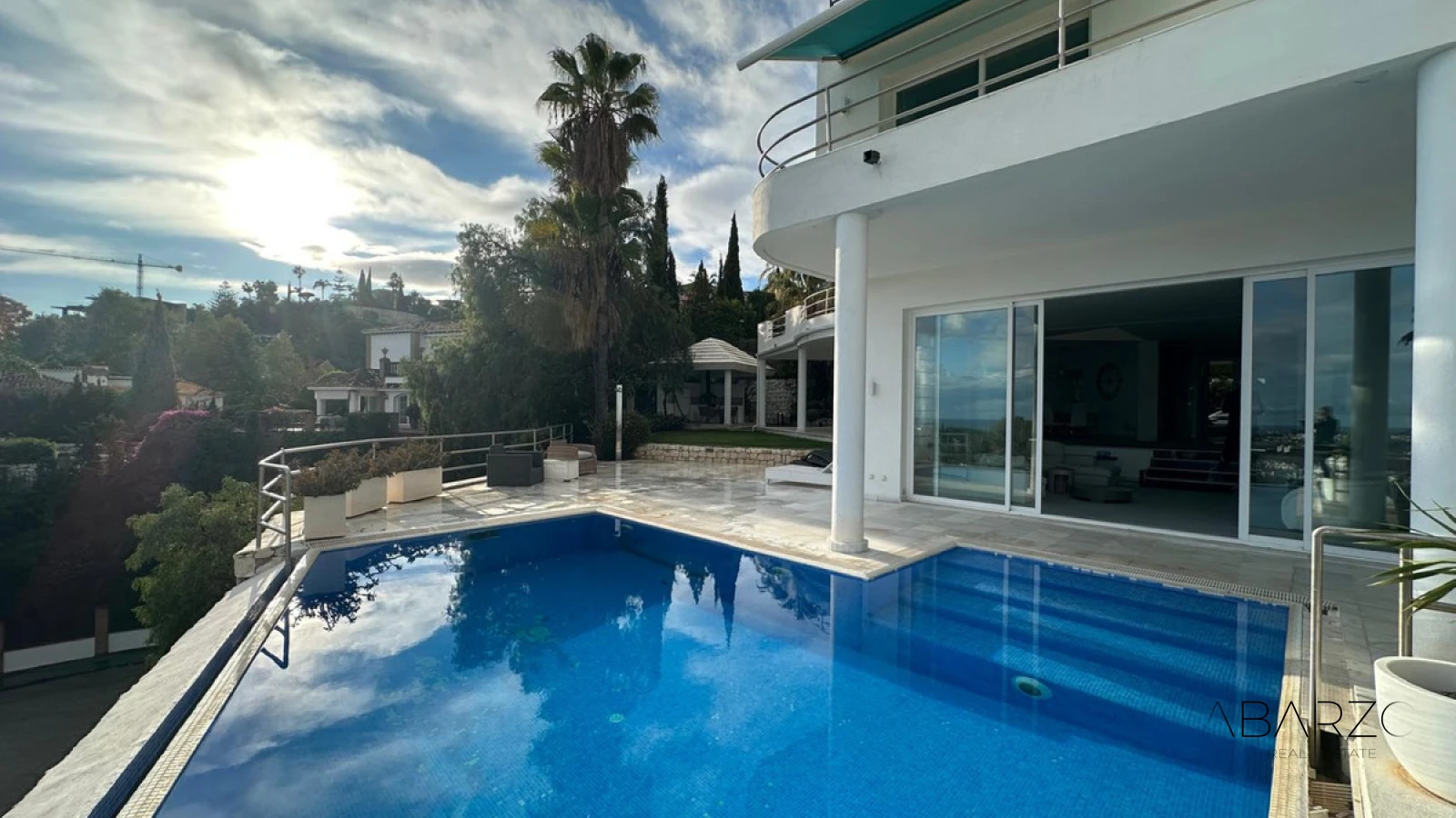 Exclusive villa in El Herrojo, La Quinta with sea and mountain views — interior, La Quinta, Benahavís (27 of 29)