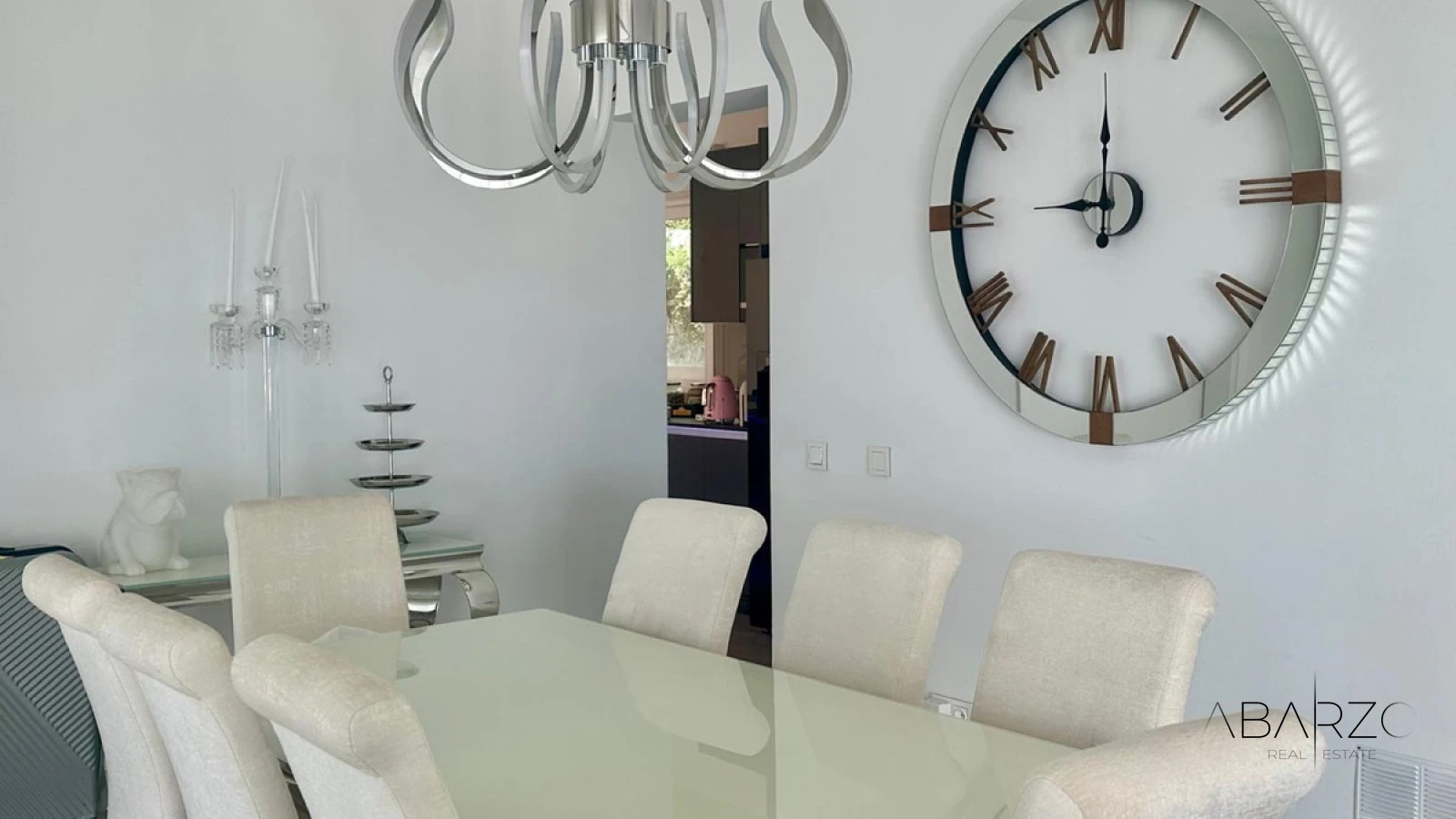 Exclusive villa in El Herrojo, La Quinta with sea and mountain views — interior, La Quinta, Benahavís (8 of 29)