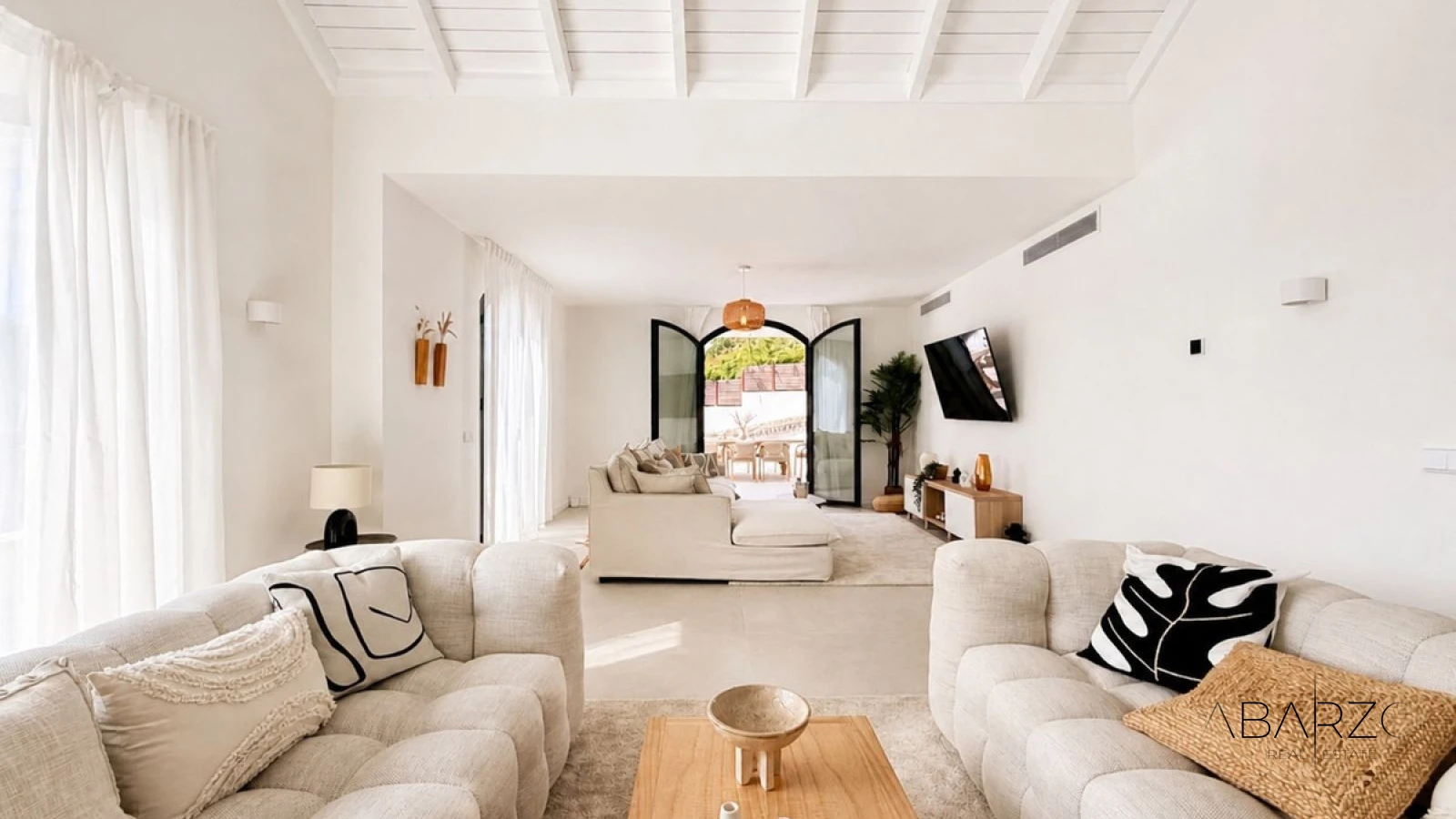 Silence and Sea: Andalusian Villa in Benahavís with Private Pool and Scenic Views — interior, El Madroñal, Benahavís (12 of 46)