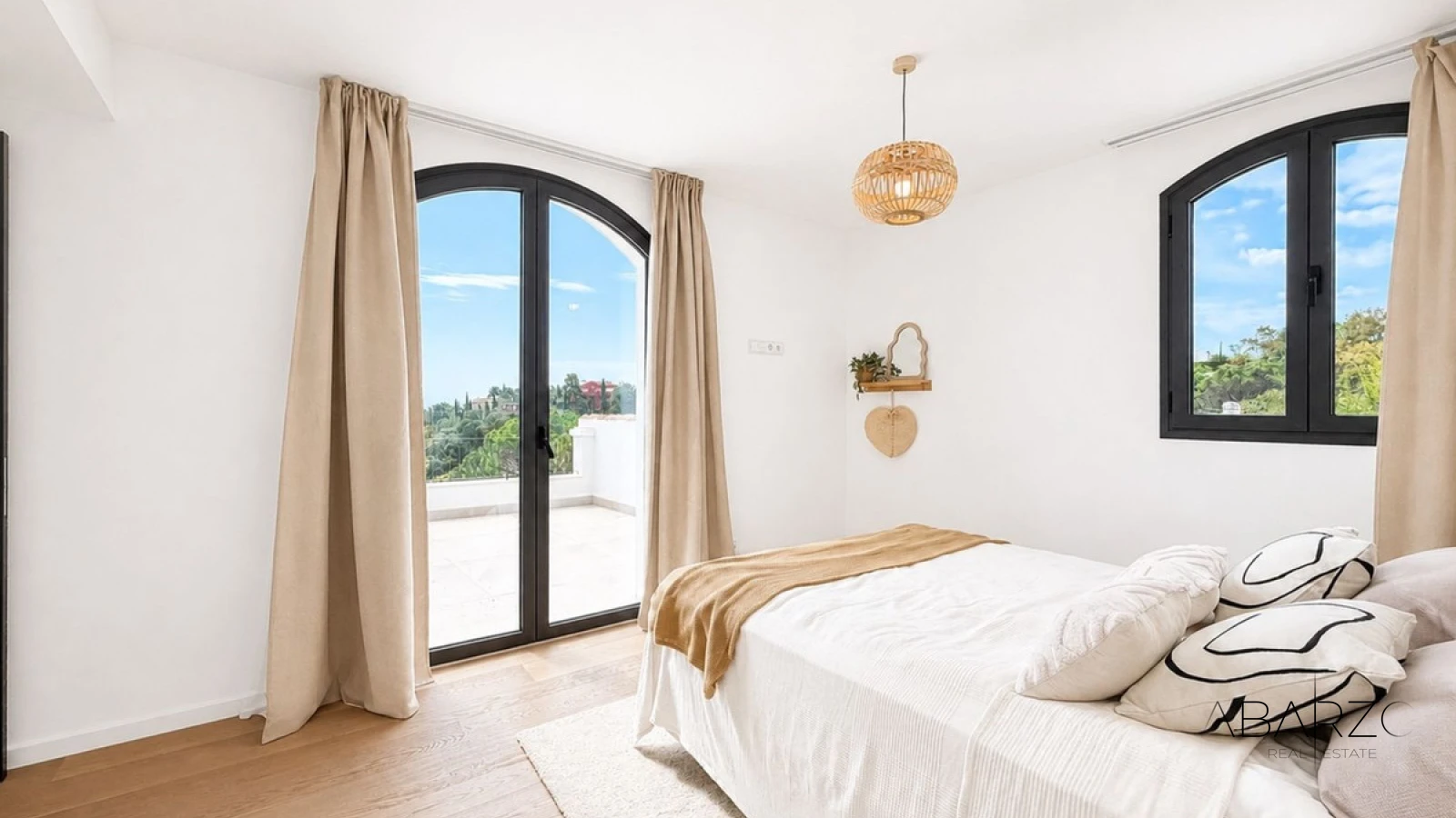 Silence and Sea: Andalusian Villa in Benahavís with Private Pool and Scenic Views — interior, El Madroñal, Benahavís (42 of 46)