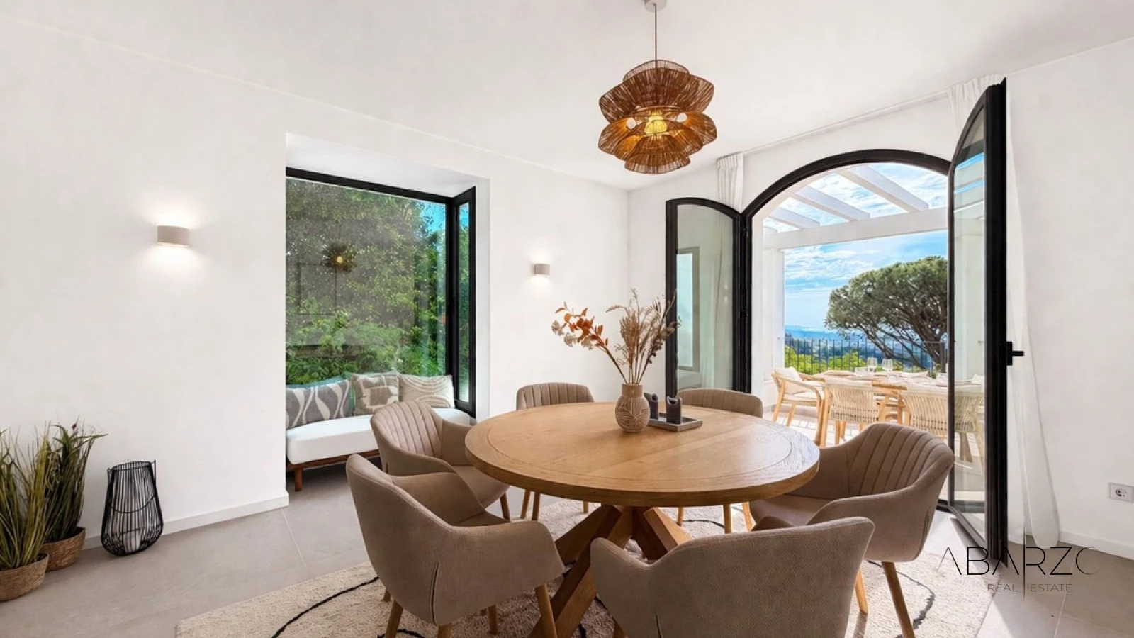 Silence and Sea: Andalusian Villa in Benahavís with Private Pool and Scenic Views — interior, El Madroñal, Benahavís (18 of 46)