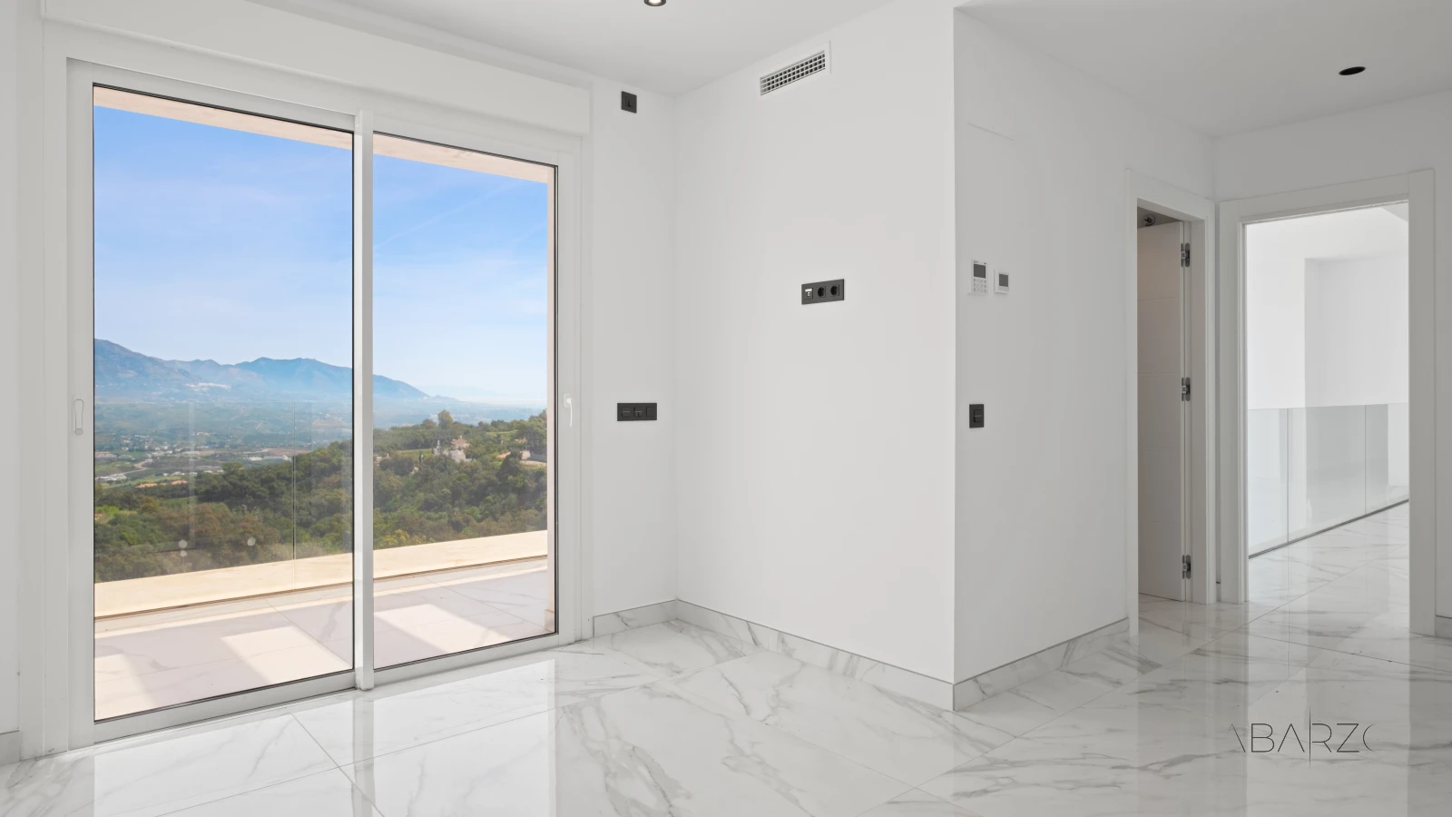 Villa in La Mairena with panoramic views and infinity pool — interior, Marbella East, Marbella (24 of 44)