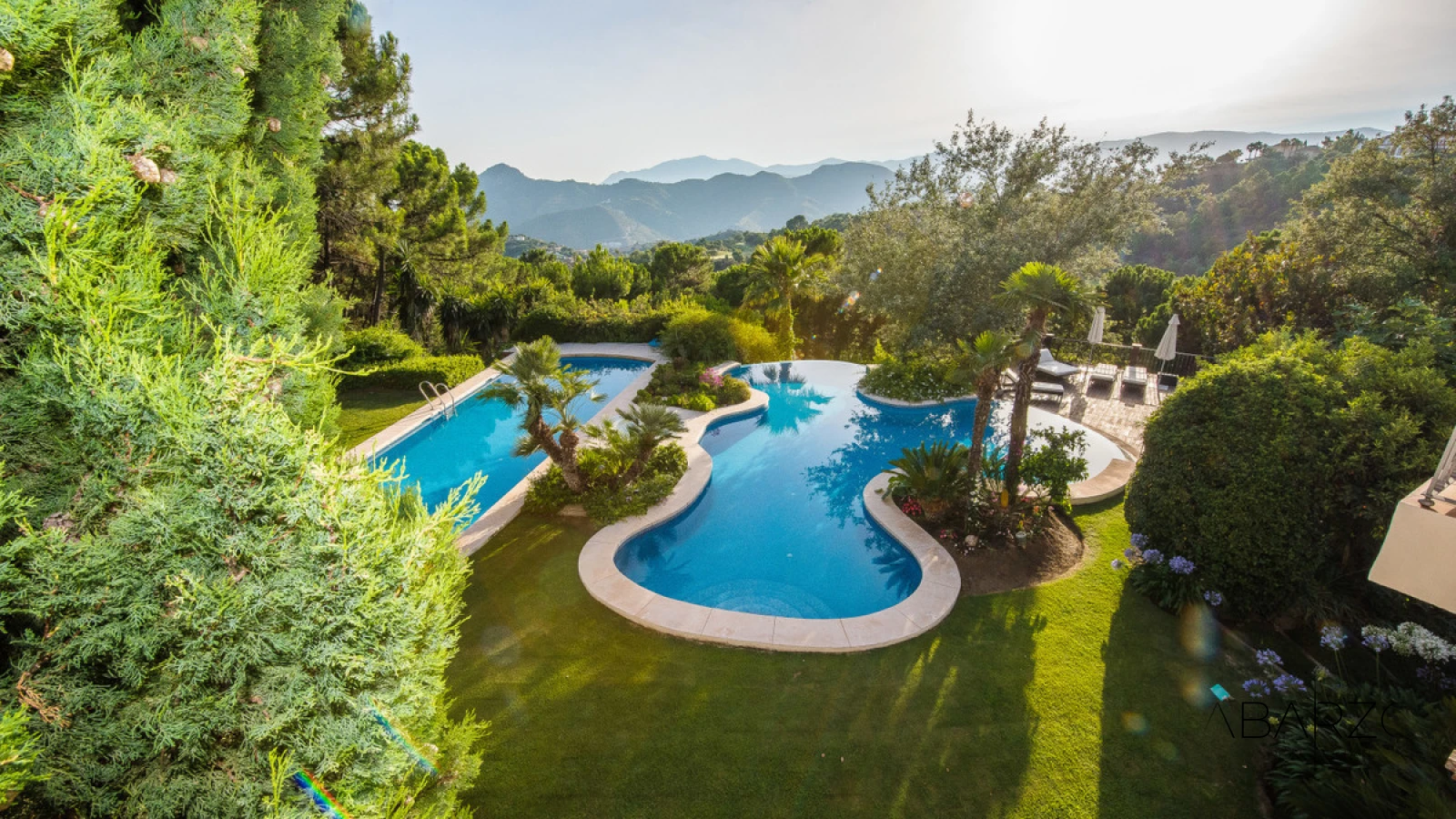 Charming Luxury Villa with Pool and Views in La Zagaleta, Marbella — interior, La Zagaleta, Benahavís (2 of 44)