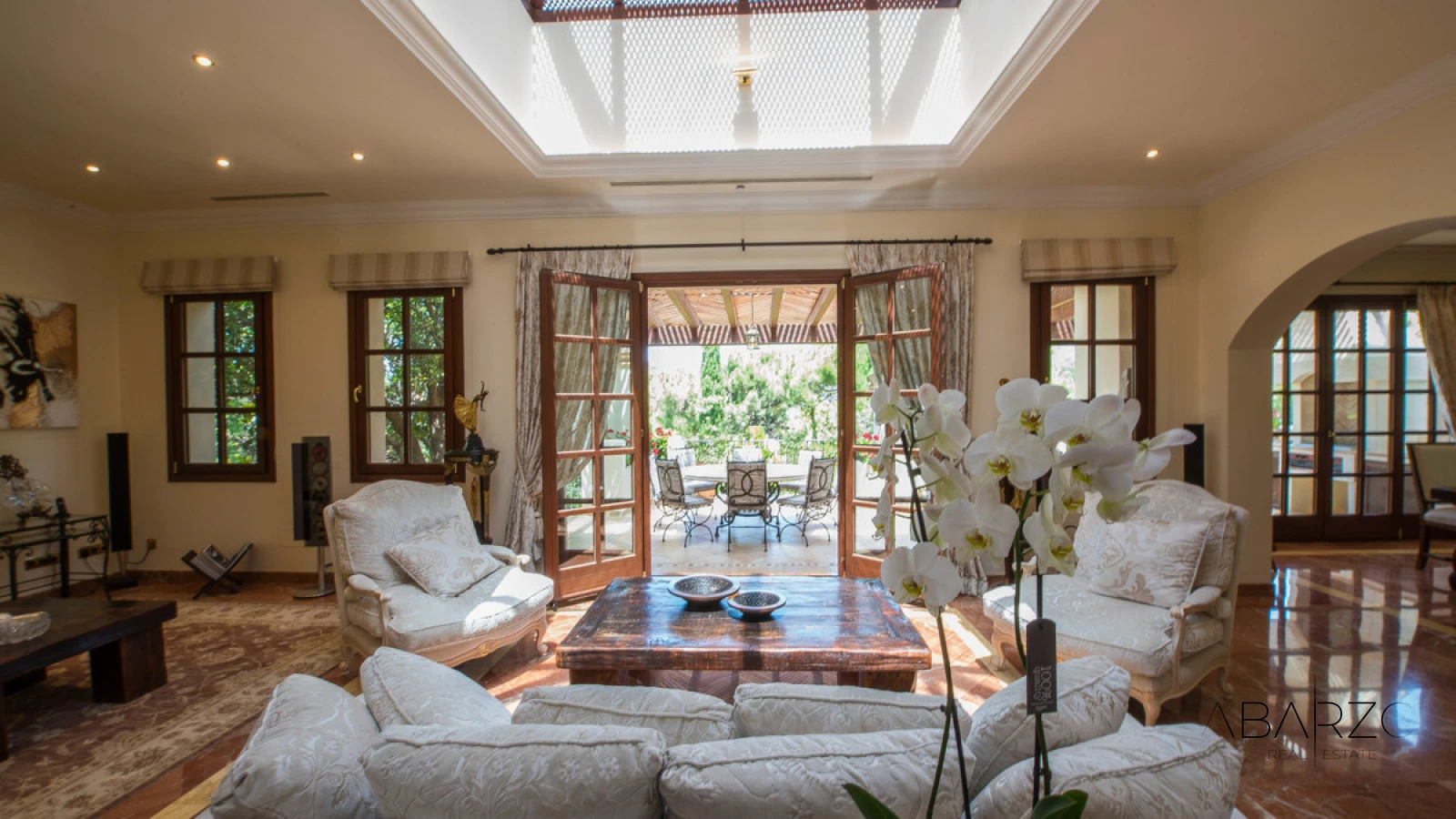 Charming Luxury Villa with Pool and Views in La Zagaleta, Marbella — interior, La Zagaleta, Benahavís (14 of 44)