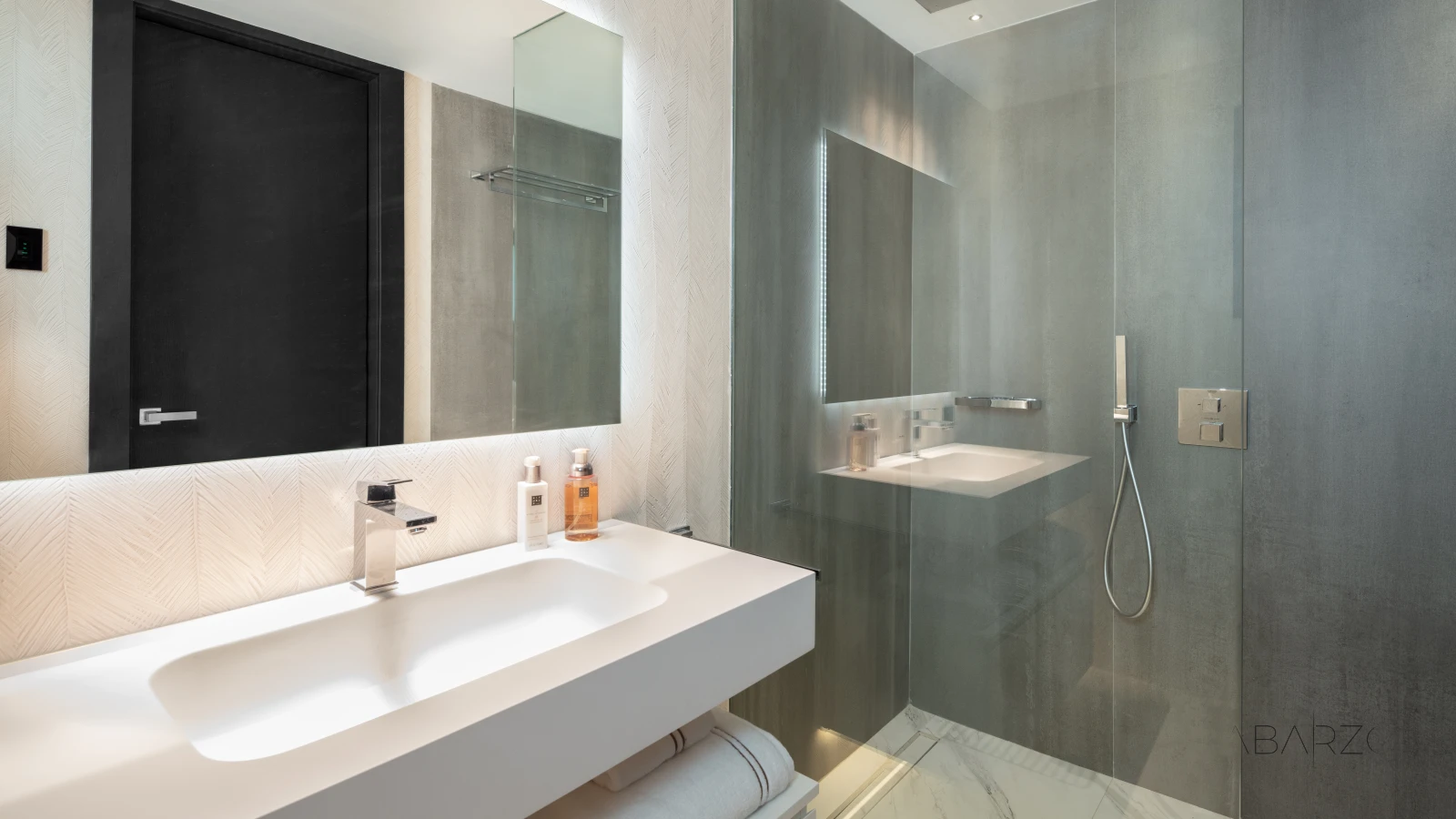 Apartment in Puerto Banus with Panoramic Sea and Marina Views — interior, Puerto Banús, Marbella (3 of 19)