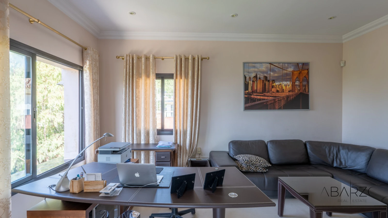 Stately 8-Bedroom Villa with Panoramic Views in El Herrojo, Benahavís — interior, La Quinta, Benahavís (21 of 49)