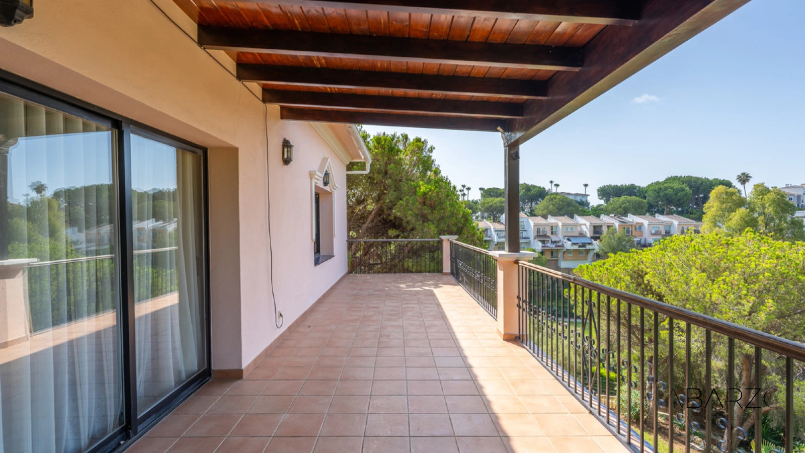 Stately 8-Bedroom Villa with Panoramic Views in El Herrojo, Benahavís — interior, La Quinta, Benahavís (22 of 49)