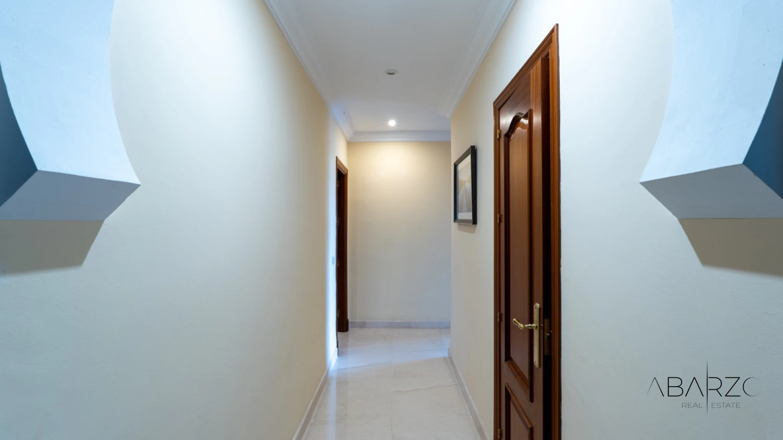 Stately 8-Bedroom Villa with Panoramic Views in El Herrojo, Benahavís — interior, La Quinta, Benahavís (10 of 49)