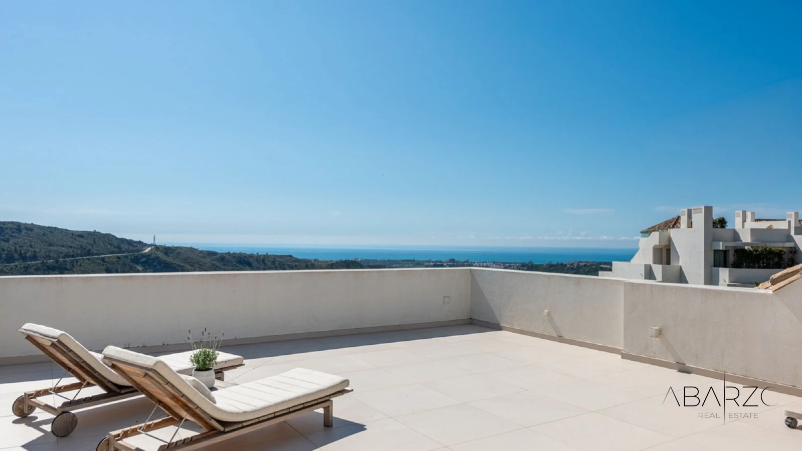 Penthouse in Marbella Club Hills, Benahavís with panoramic sea views and rooftop solarium — interior, Golden Mile, Marbella (19 of 28)