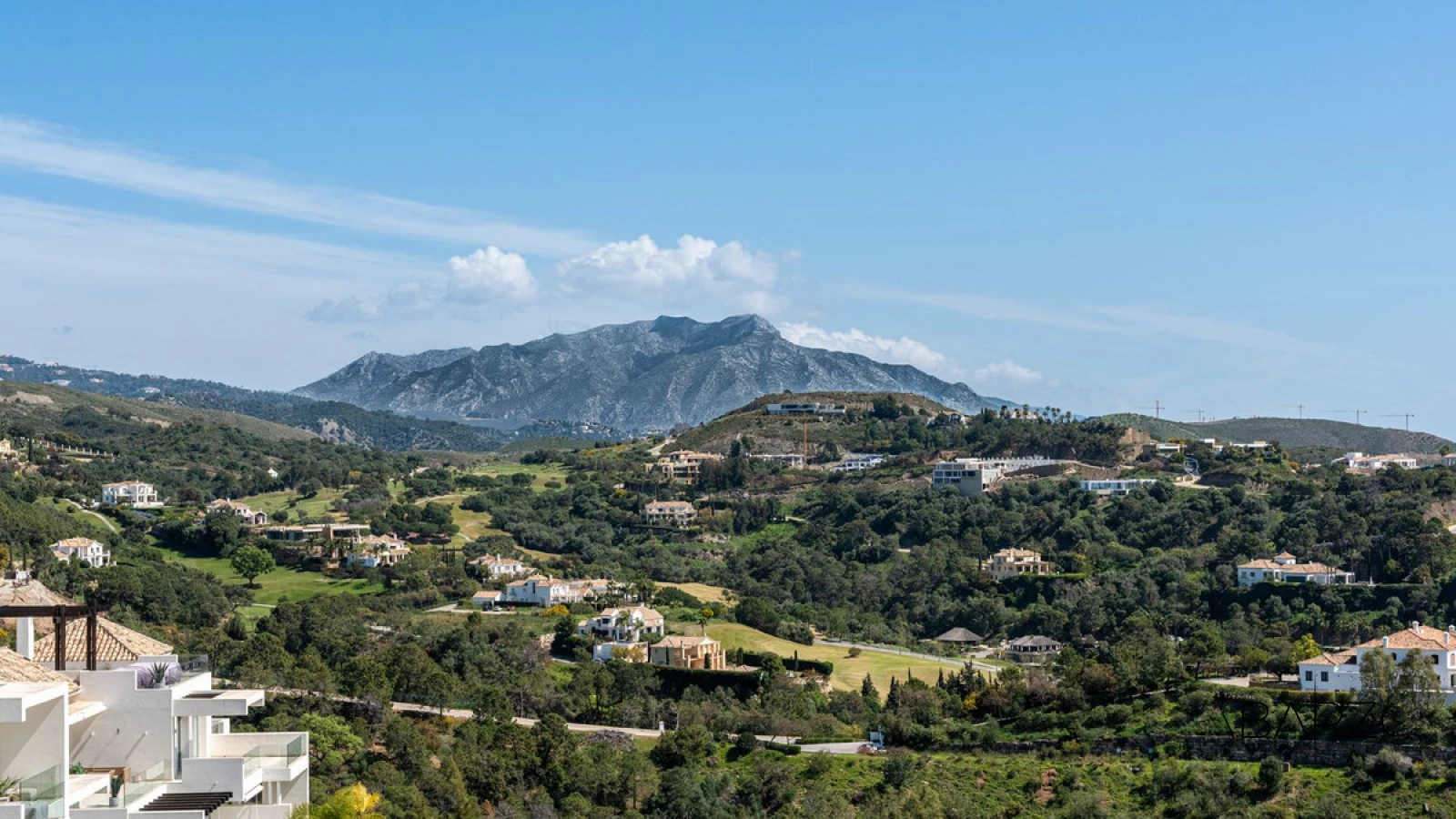 Penthouse in Marbella Club Hills, Benahavís with panoramic sea views and rooftop solarium — interior, Golden Mile, Marbella (20 of 28)