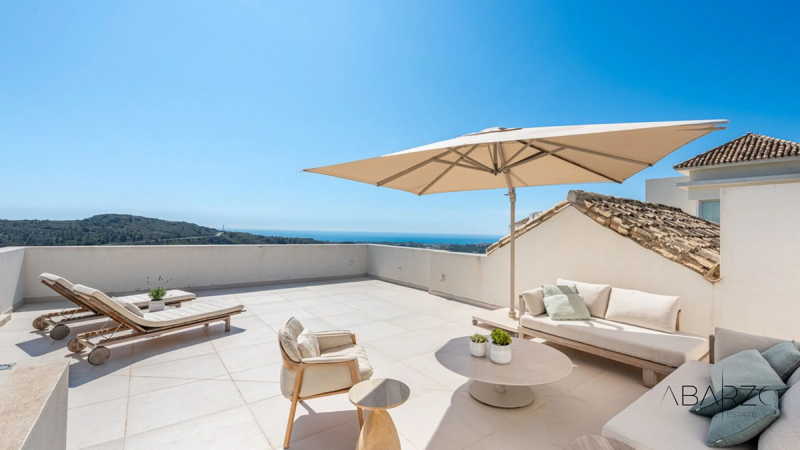 Penthouse in Marbella Club Hills, Benahavís with panoramic sea views and rooftop solarium — interior, Golden Mile, Marbella (17 of 28)