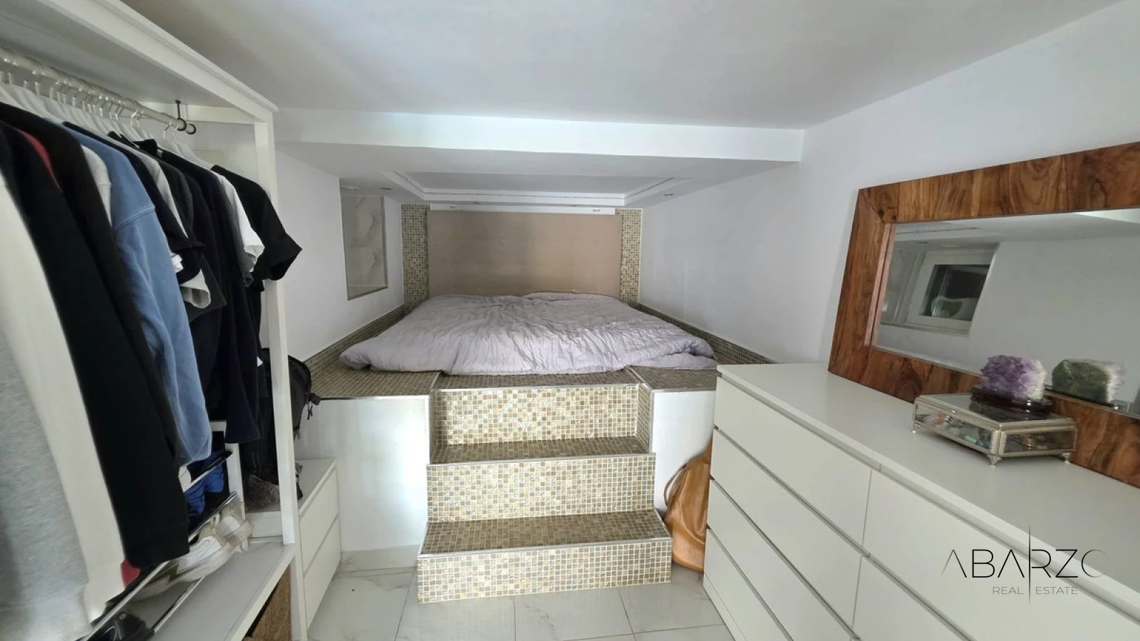 Refurbished Villa in Marbella with Salt Water Pool and Separate Apartment — interior, Marbella East, Marbella (27 of 31)
