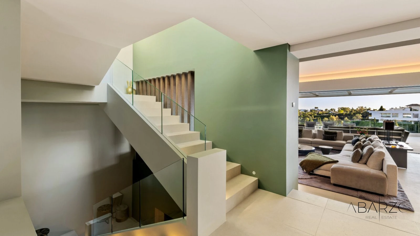Luxury 5-Bedroom Villa with Golf Course Views in Los Flamingos, Benahavis — interior, Los Flamingos, Benahavís (44 of 49)