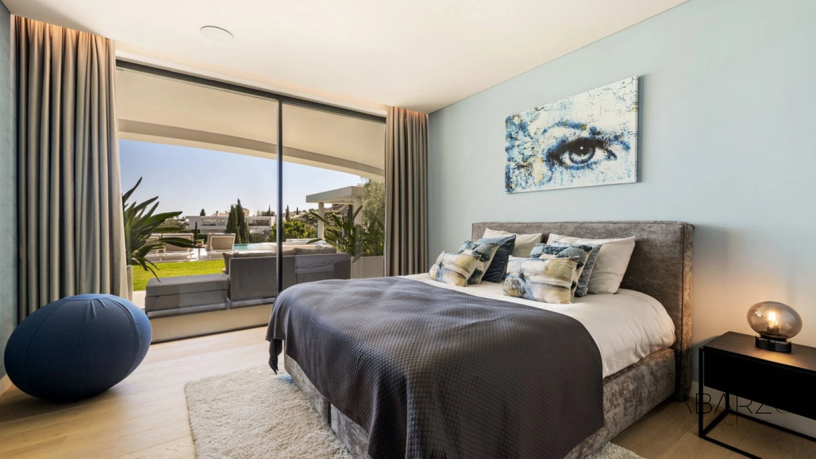 Luxury 5-Bedroom Villa with Golf Course Views in Los Flamingos, Benahavis — interior, Los Flamingos, Benahavís (24 of 49)