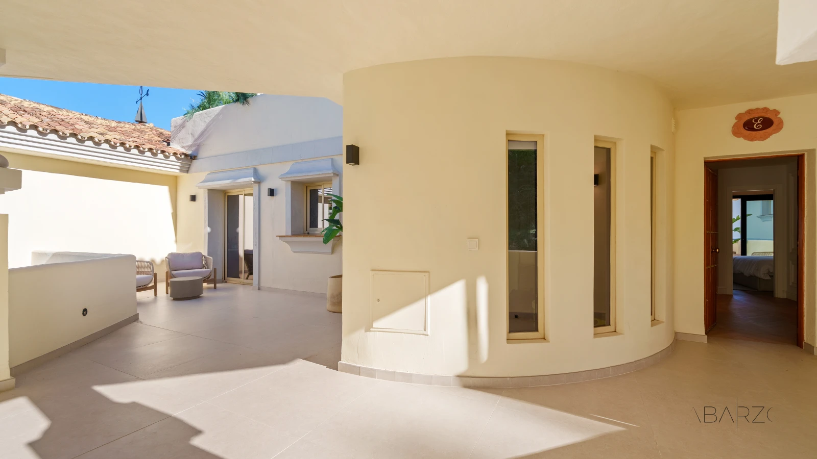Duplex penthouse in Nueva Andalucia Marbella with private pool and sea views — interior, Nueva Andalucía, Marbella (43 of 60)