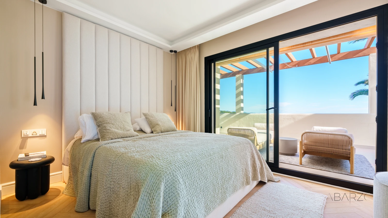 Duplex penthouse in Nueva Andalucia Marbella with private pool and sea views — interior, Nueva Andalucía, Marbella (32 of 60)