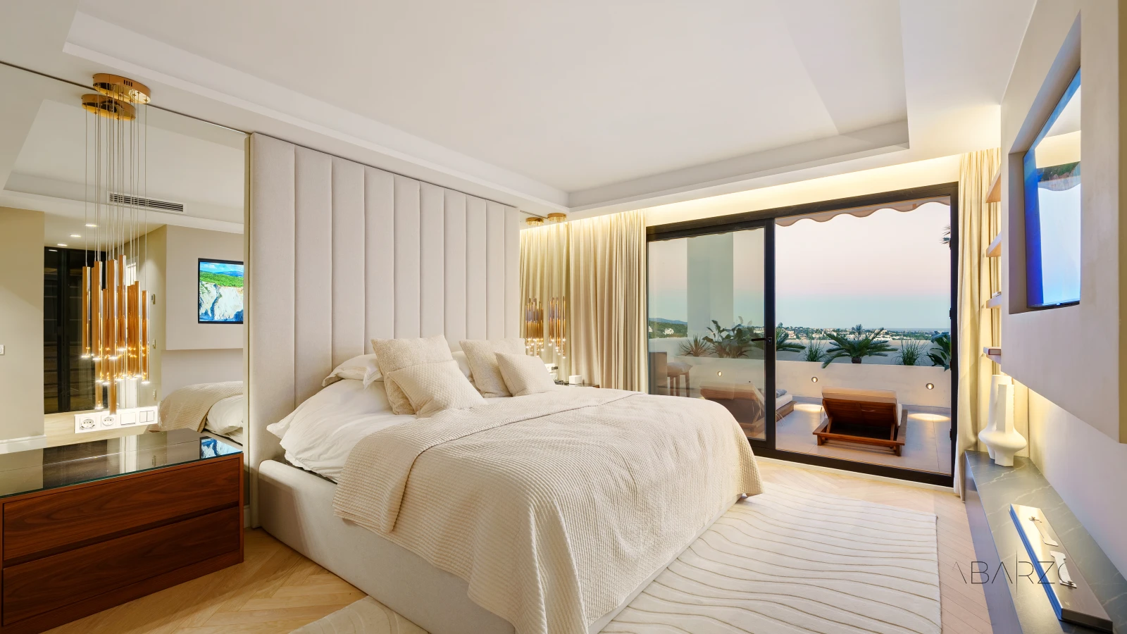 Duplex penthouse in Nueva Andalucia Marbella with private pool and sea views — interior, Nueva Andalucía, Marbella (38 of 60)