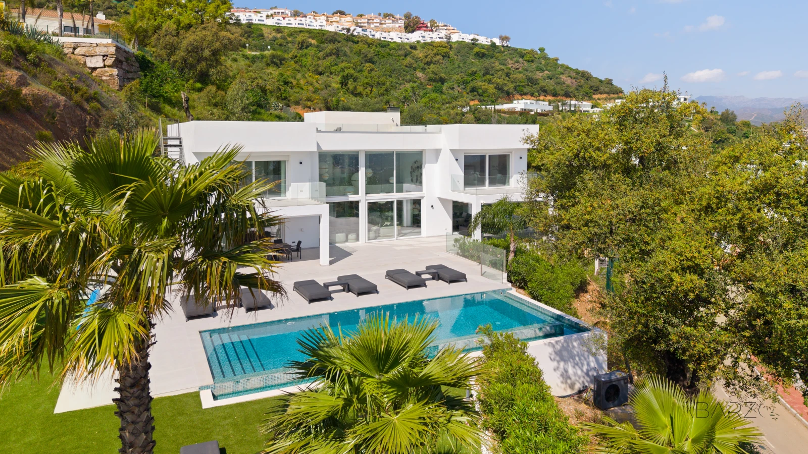 Luxury Villa in La Mairena with Private Elevator and Panoramic Views — interior, Marbella (5 of 73)