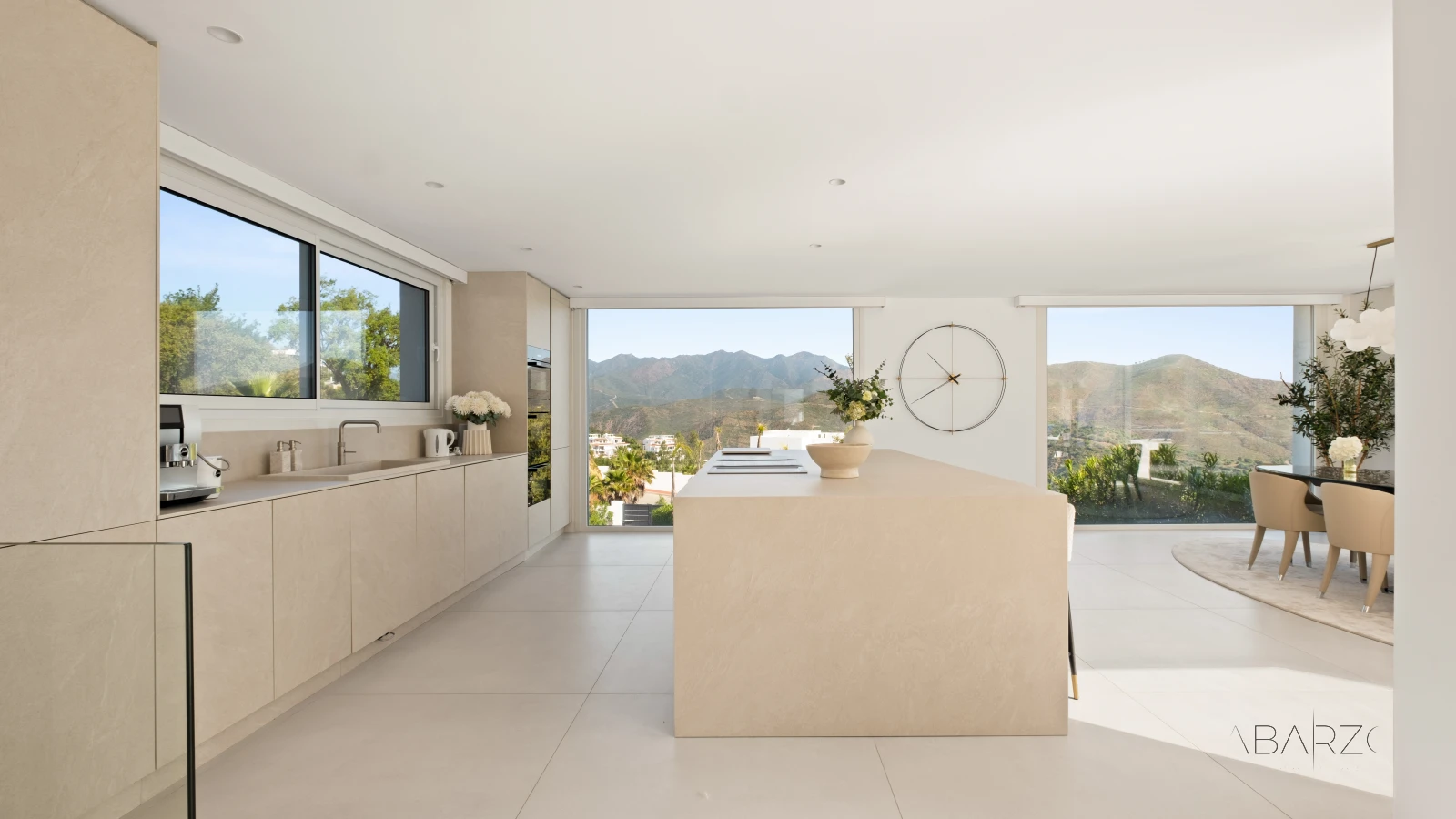 Luxury Villa in La Mairena with Private Elevator and Panoramic Views — interior, Marbella (47 of 73)