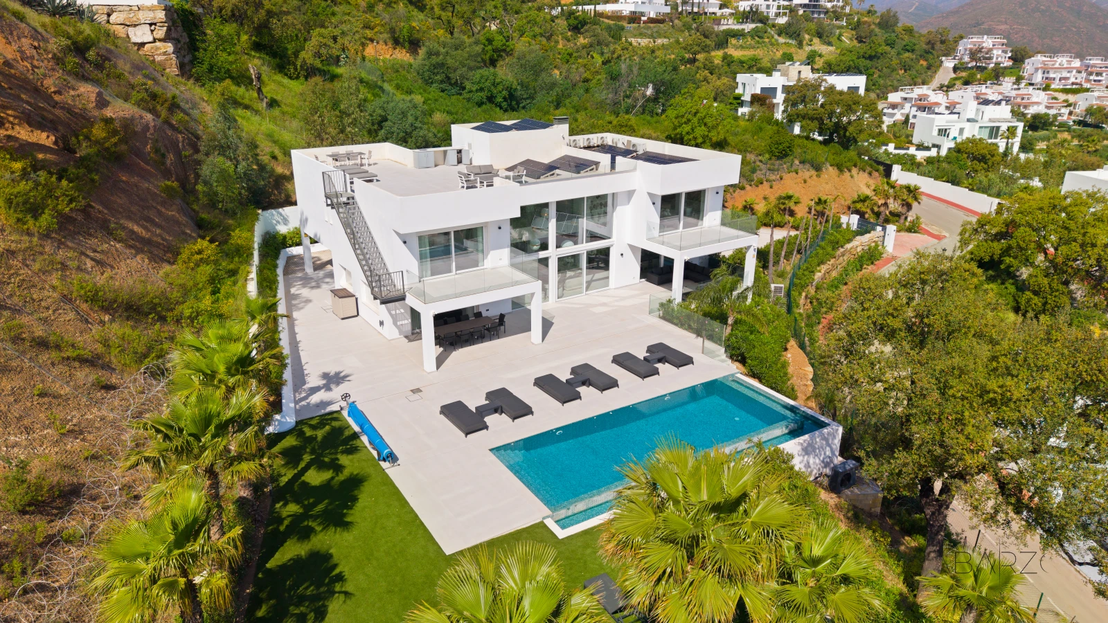 Luxury Villa in La Mairena with Private Elevator and Panoramic Views — interior, Marbella (8 of 73)