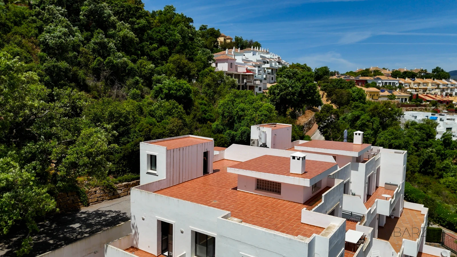 Penthouse in La Mairena with panoramic views and large private solarium — interior, Marbella East, Marbella (2 of 53)
