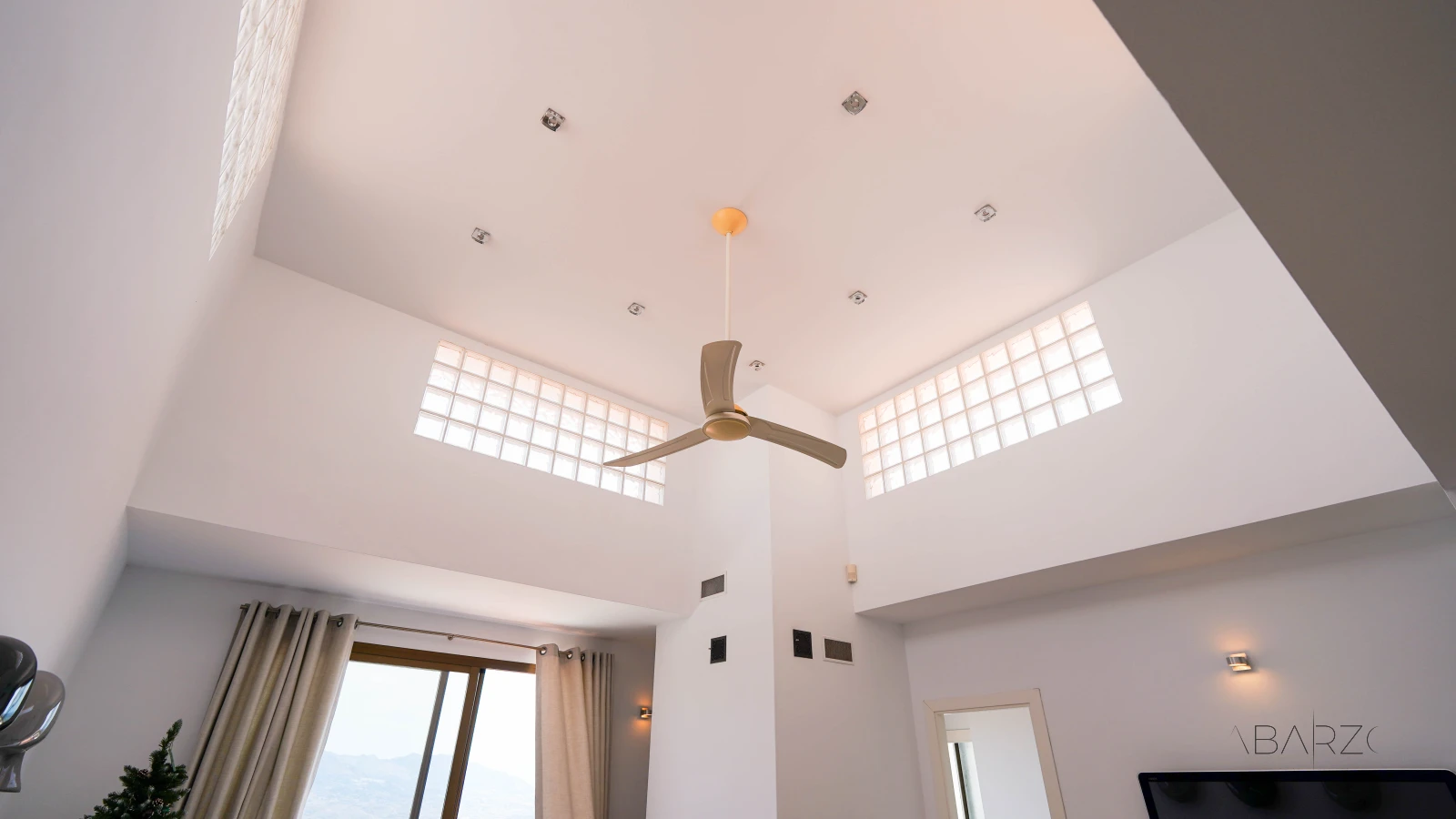 Penthouse in La Mairena with panoramic views and large private solarium — interior, Marbella East, Marbella (13 of 53)