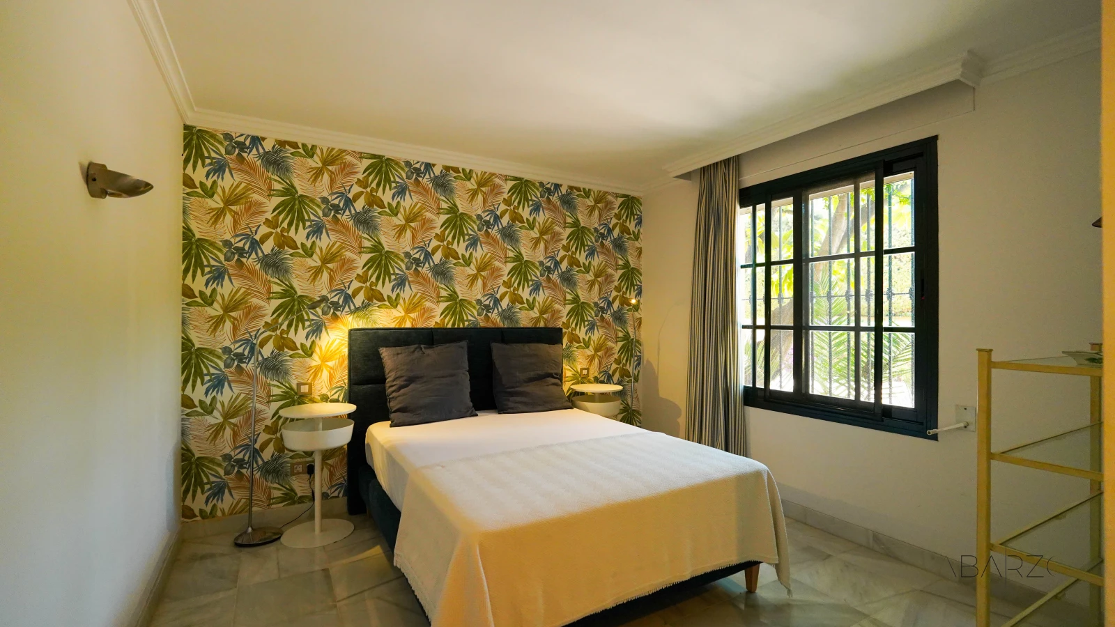 Mediterranean villa in Guadalmina with pool near the sea — interior, Guadalmina Baja, San Pedro de Alcántara (85 of 88)