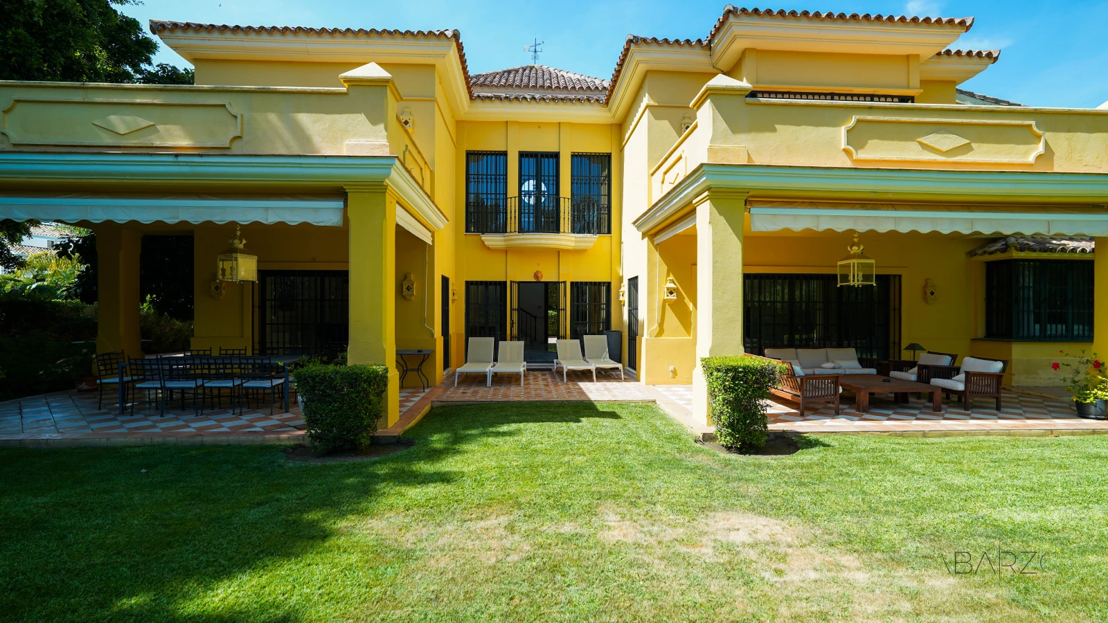 Mediterranean villa in Guadalmina with pool near the sea — interior, Guadalmina Baja, San Pedro de Alcántara (21 of 88)