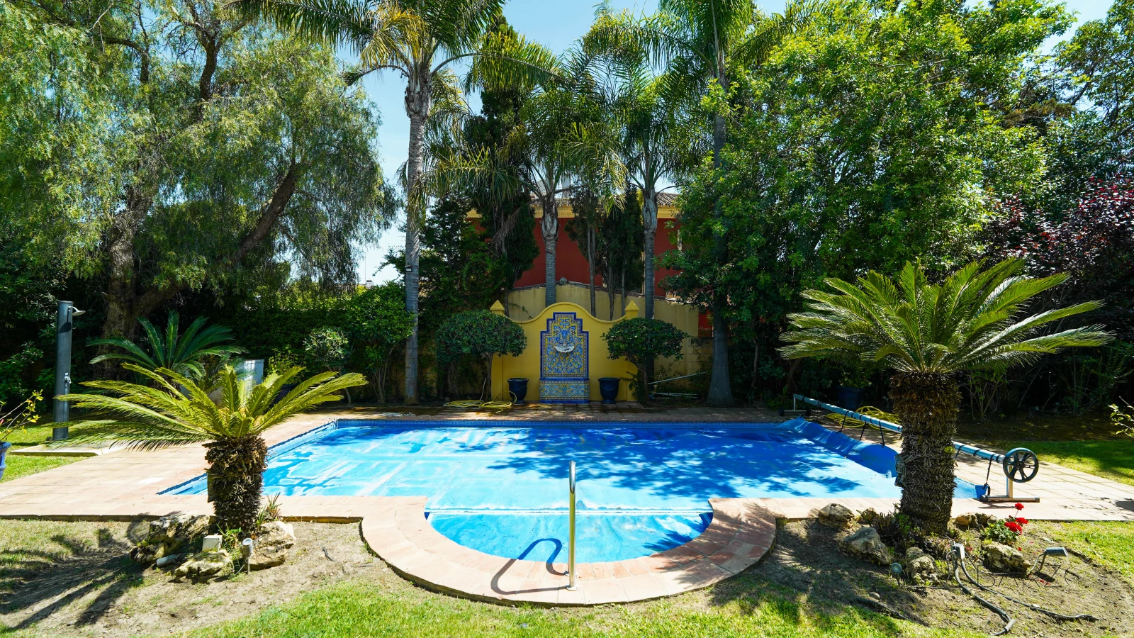 Mediterranean villa in Guadalmina with pool near the sea — interior, Guadalmina Baja, San Pedro de Alcántara (13 of 88)