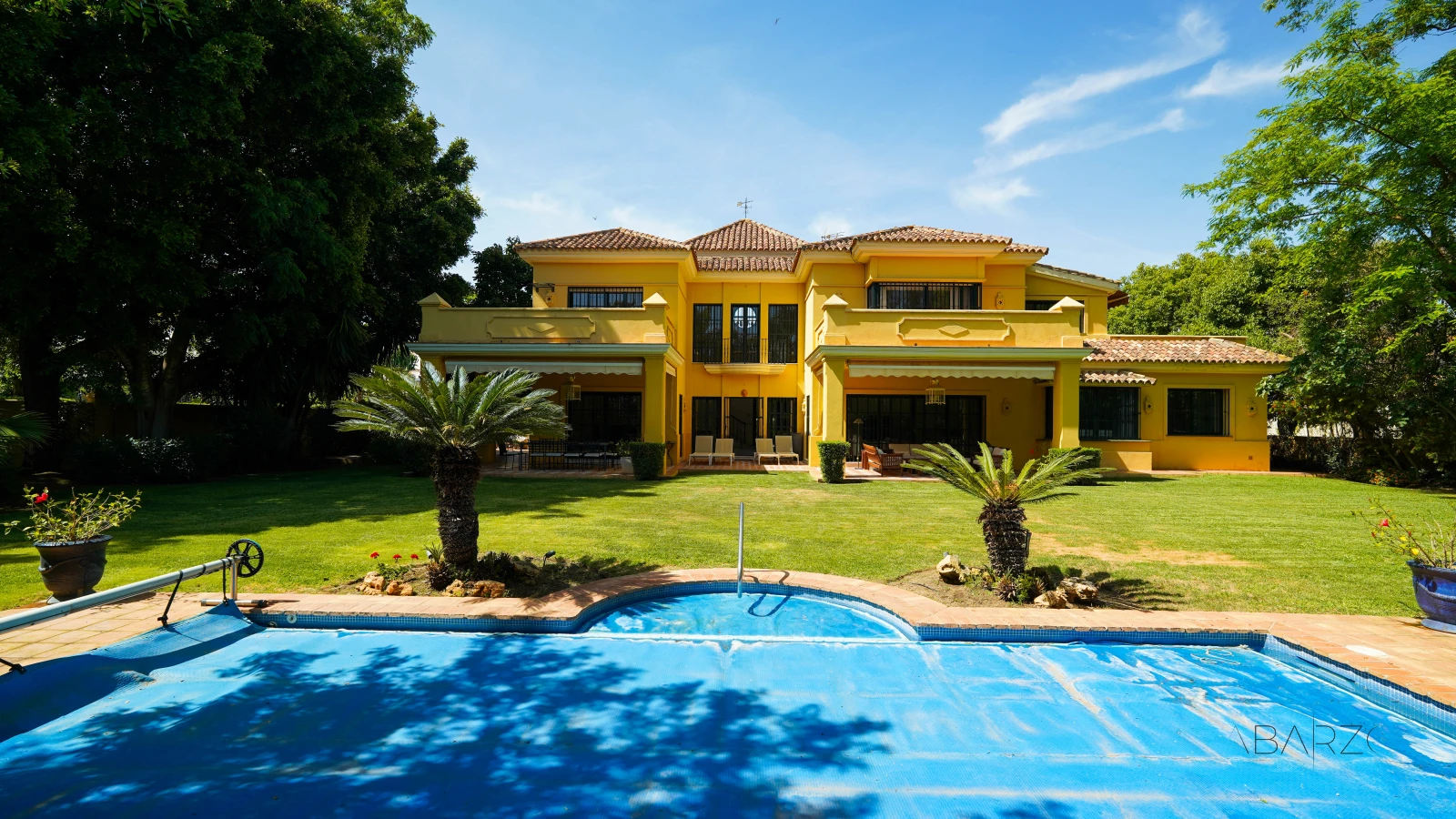 Mediterranean villa in Guadalmina with pool near the sea — interior, Guadalmina Baja, San Pedro de Alcántara (15 of 88)