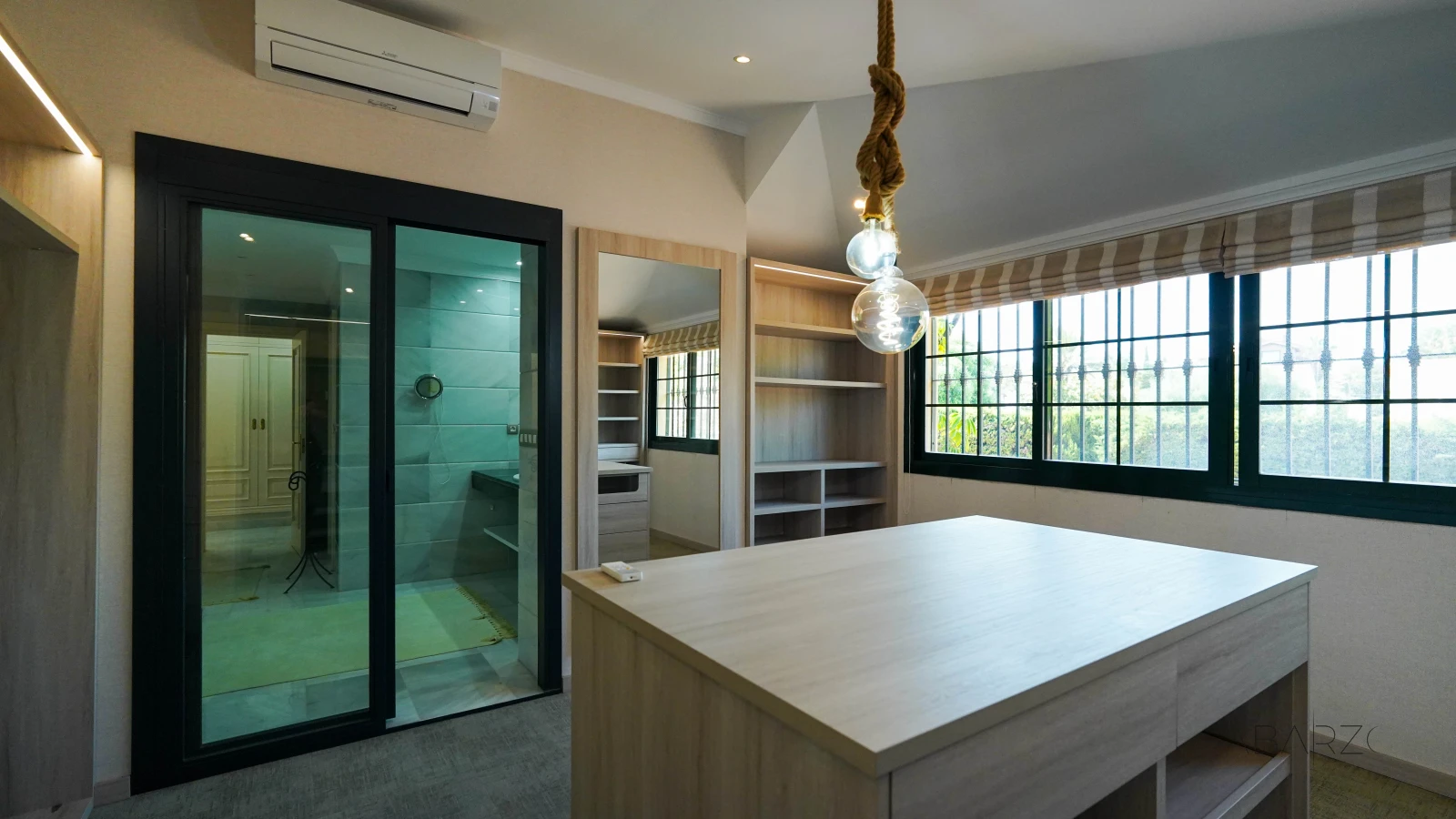 Mediterranean villa in Guadalmina with pool near the sea — interior, Guadalmina Baja, San Pedro de Alcántara (64 of 88)