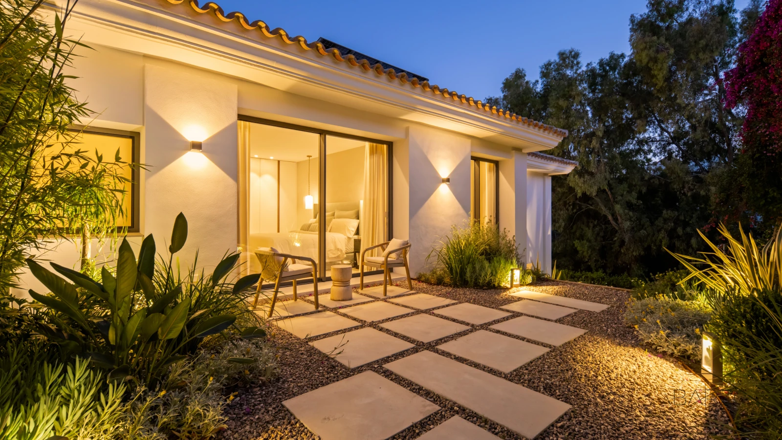 Villa de lujo en Benahavis con piscina cubierta y vistas al mar — interior, La Quinta, Benahavís (112 of 122)