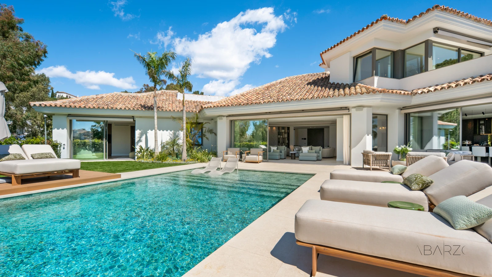 Villa de lujo en Benahavis con piscina cubierta y vistas al mar — interior, La Quinta, Benahavís (64 of 122)