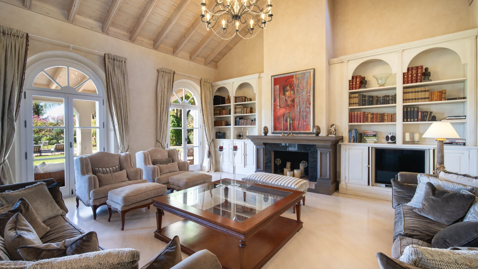 Villa in Altos Reales Marbella with Private Pool and Massive Garden — interior, Golden Mile, Marbella (7 of 24)