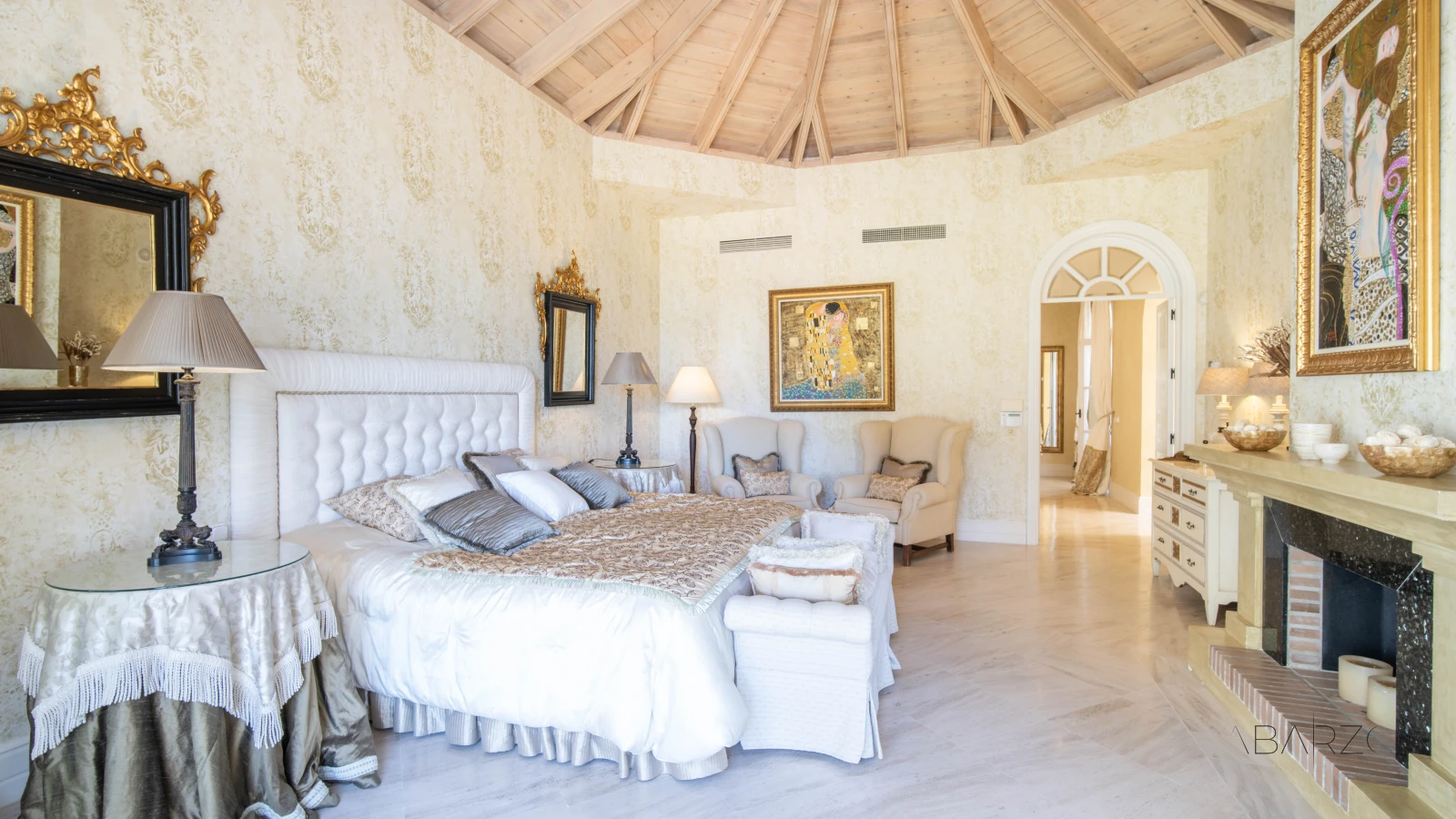 Villa in Altos Reales Marbella with Private Pool and Massive Garden — interior, Golden Mile, Marbella (12 of 24)