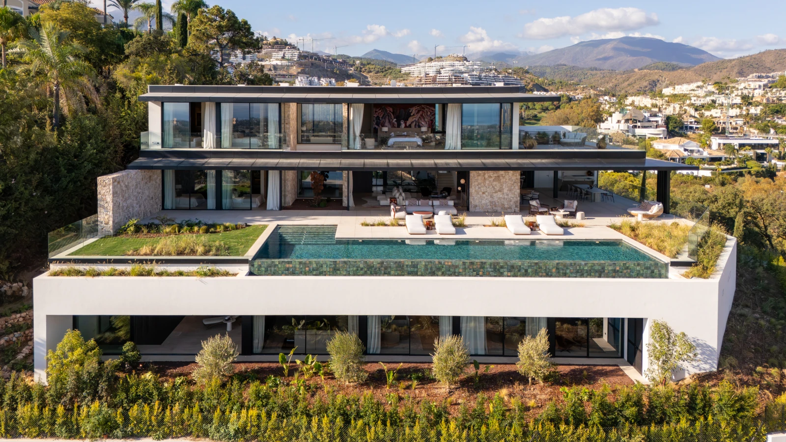 Villa with Panoramic Seaviews and Private Pool in La Quinta — interior, La Quinta, Benahavís (49 of 56)