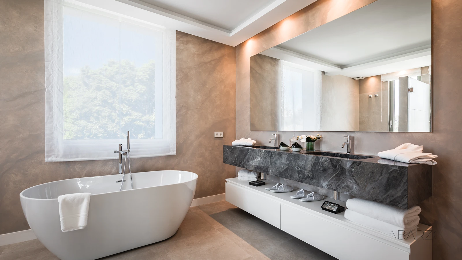 Contemporary villa with private pool and garden in El Paraíso — interior, New Golden Mile, Estepona (20 of 29)