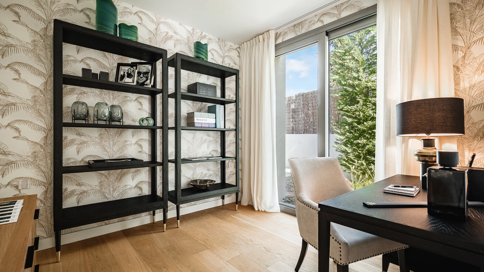 Contemporary villa with private pool and garden in El Paraíso — interior, New Golden Mile, Estepona (6 of 29)