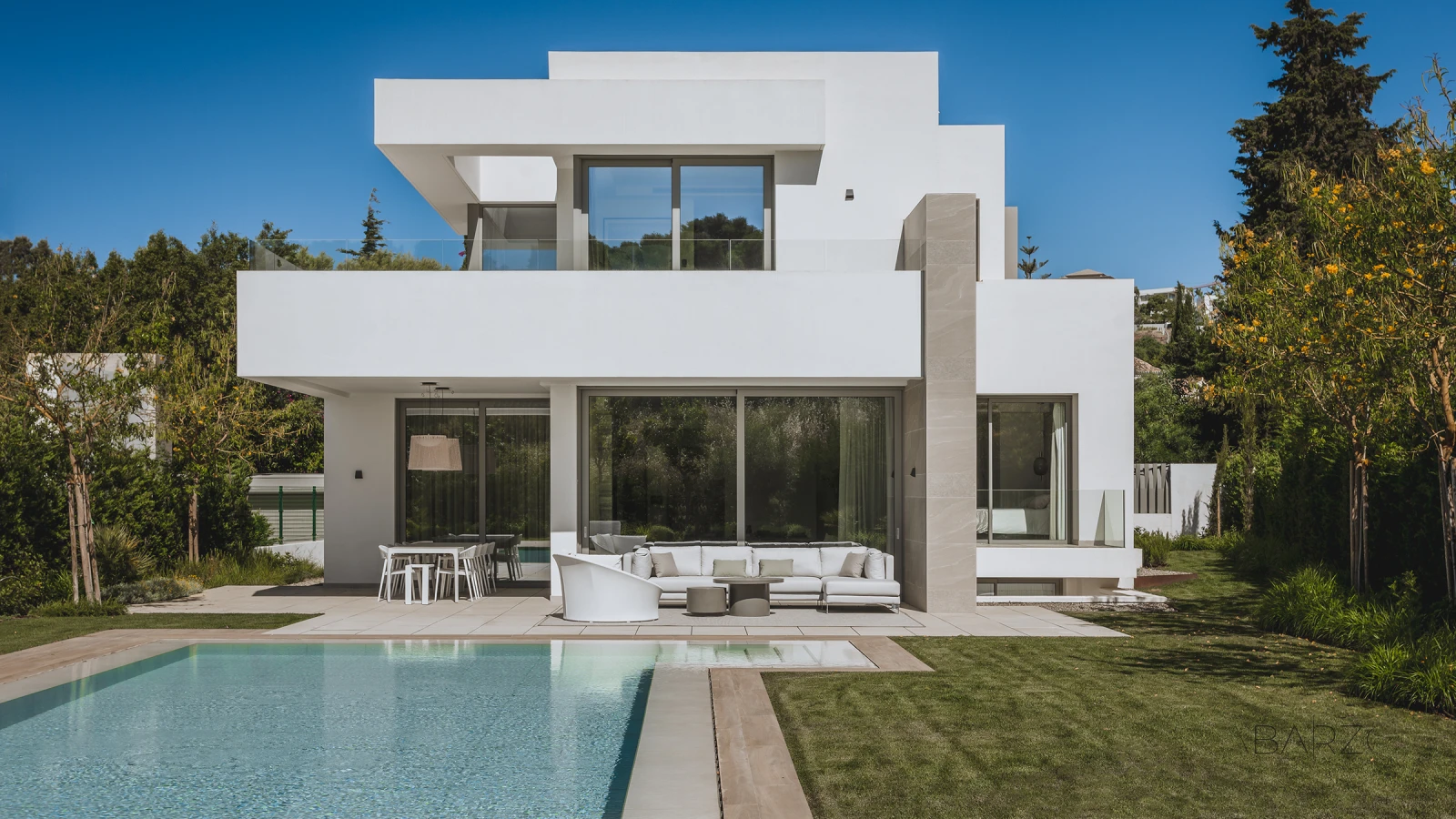 Furnished Contemporary Villa in El Paraíso, Marbella New Golden Mile — interior, New Golden Mile, Estepona (16 of 16)