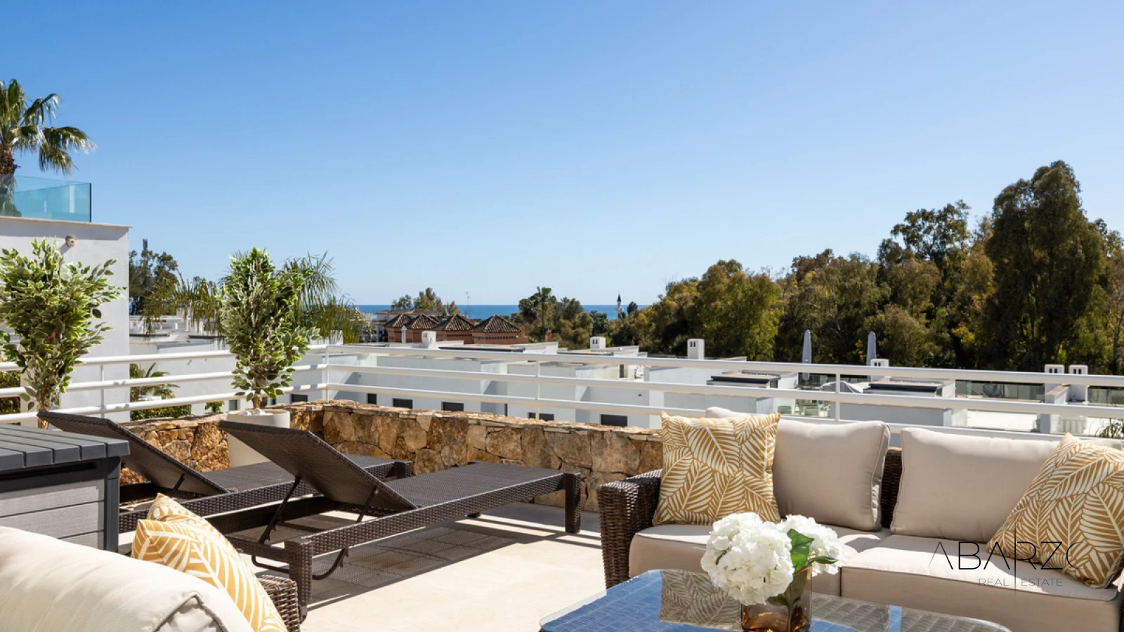 Townhouse with Stunning Views and Large Terraces in Marbella — interior, Golden Mile, Marbella (24 of 37)