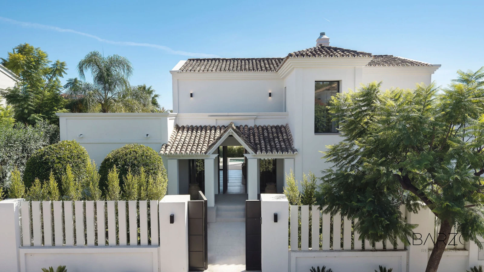 Luxury Villa with Sea Views in Nueva Andalucía, Marbella — interior, Nueva Andalucía, Marbella (26 of 33)