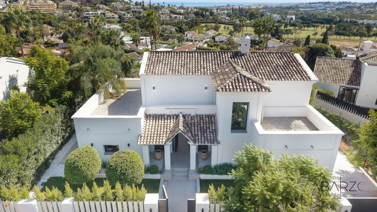 Luxury Villa with Sea Views in Nueva Andalucía, Marbella — interior, Nueva Andalucía, Marbella (25 of 33)