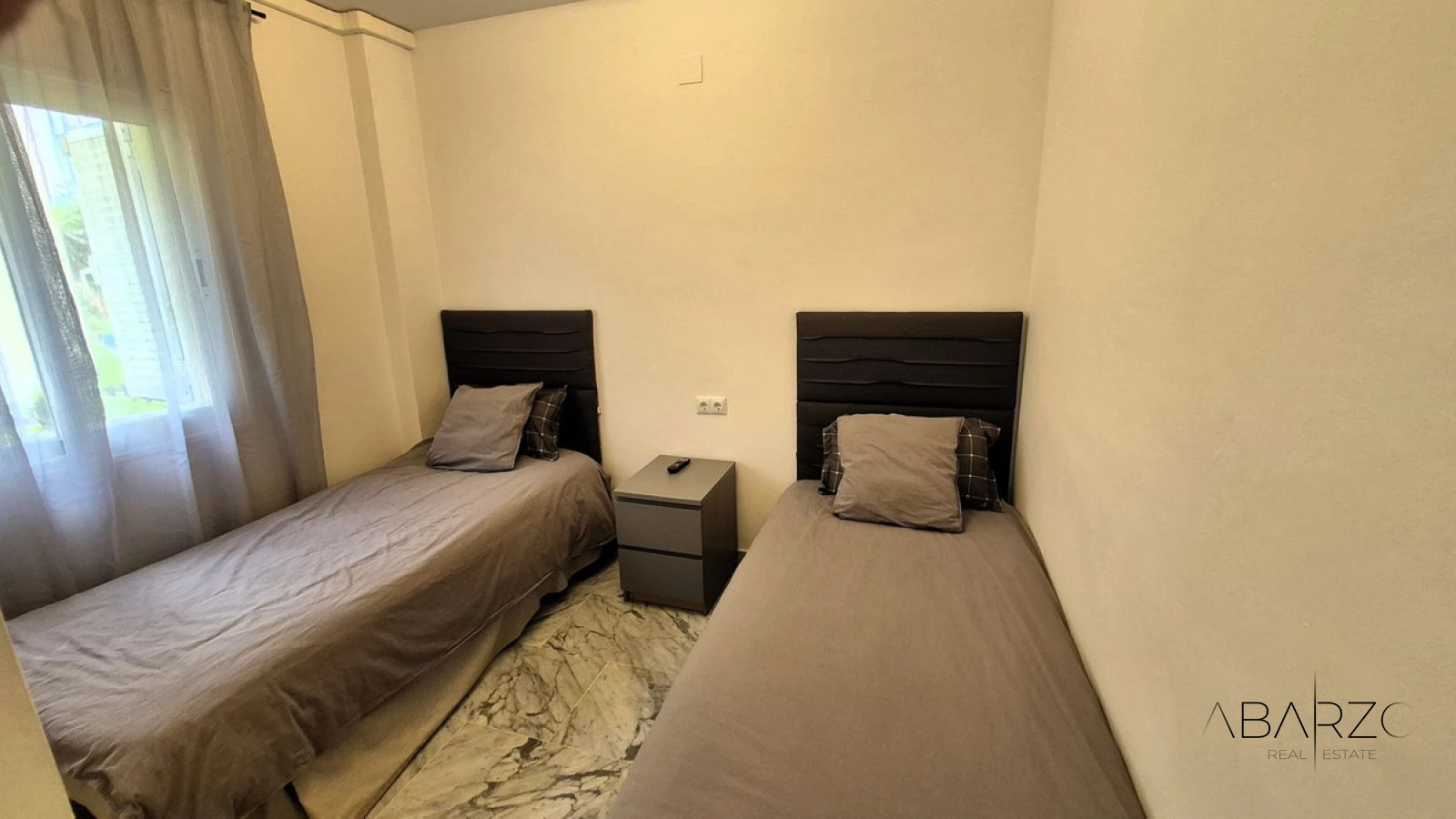 Garden Apartment in Bahía de Marbella Renovated and Prime Location — interior, Marbella East, Marbella (20 of 28)